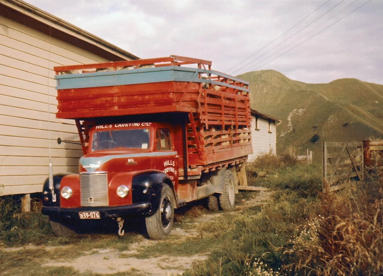 Rollin-Wheels-Hills-Carrying-Commer-Superpoise-1.jpg