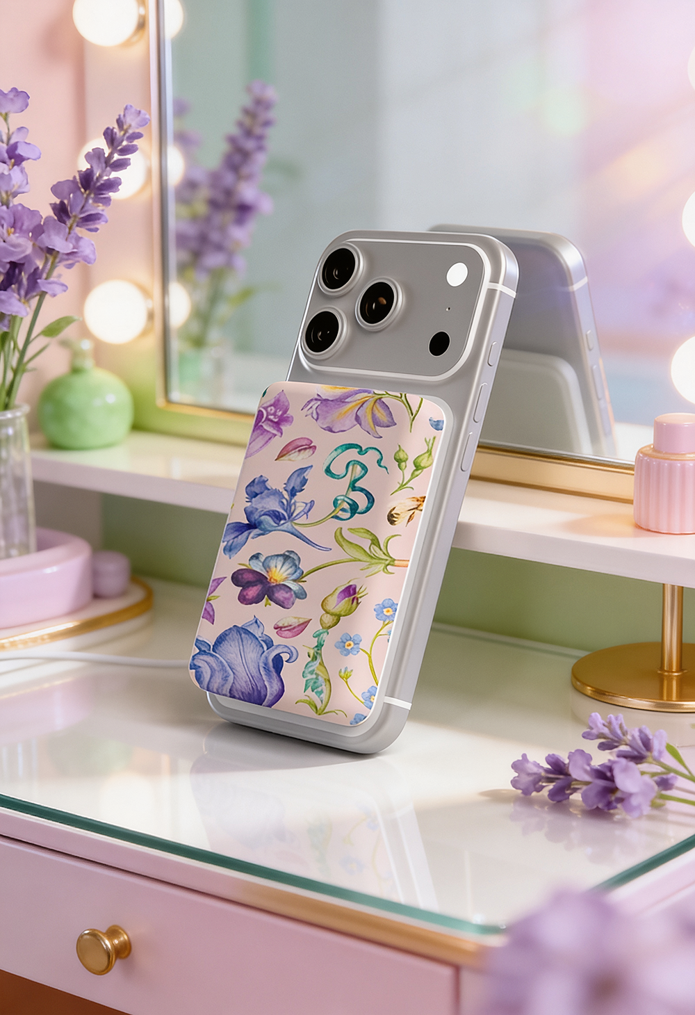 PowerBank_StillLife_LQ.png