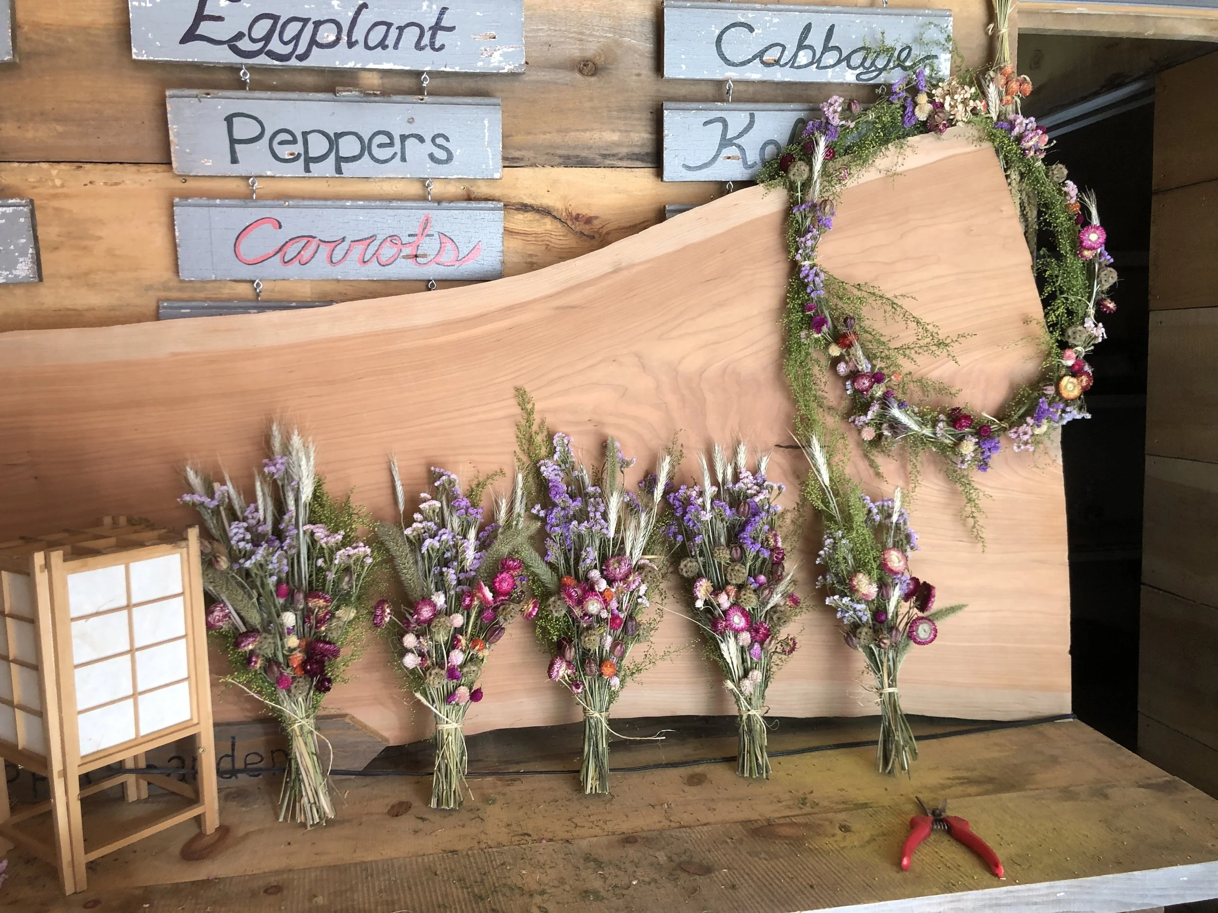 Tea Tasting and Dried Flower Arranging