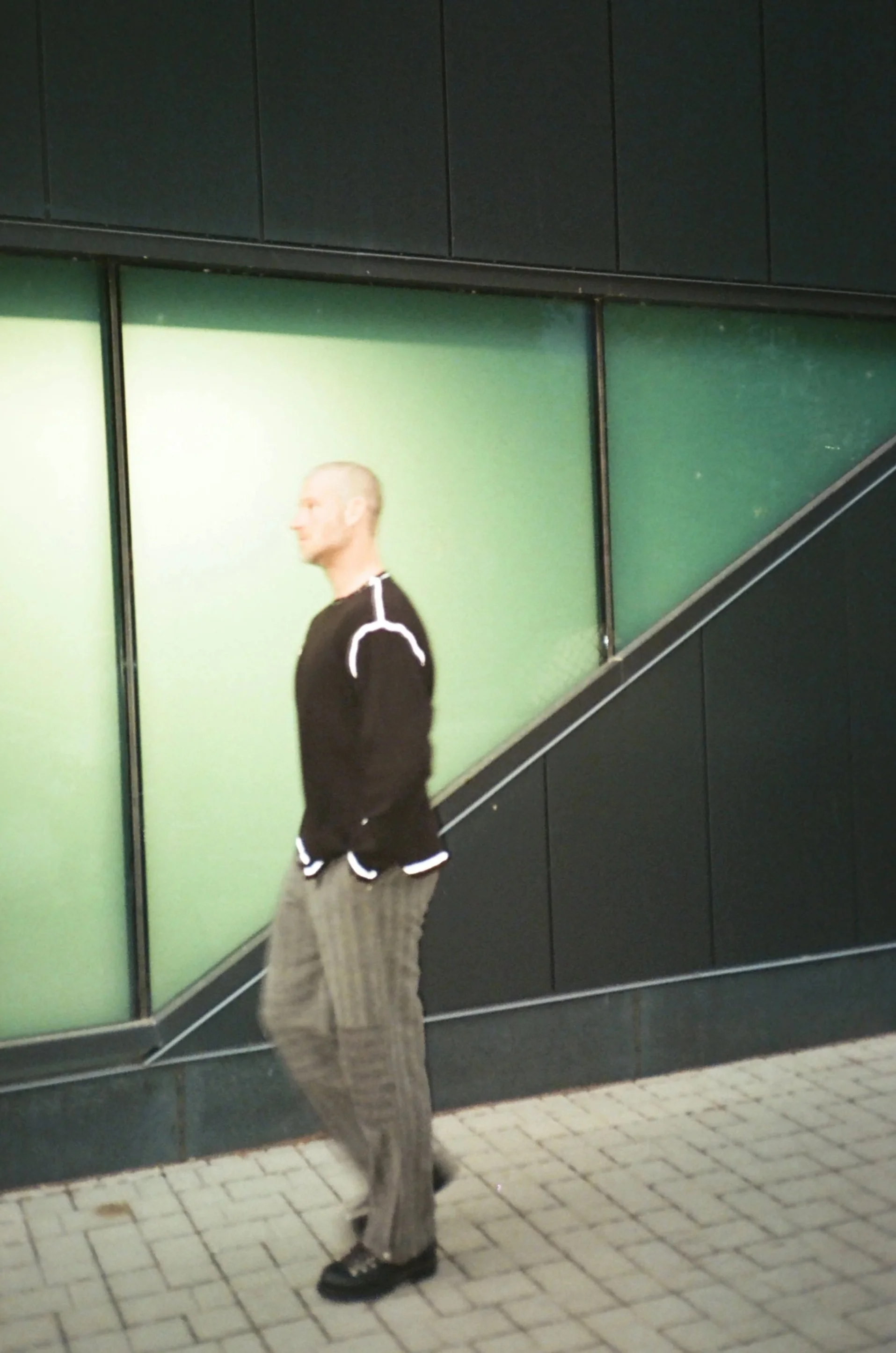 0009_28A.jpg