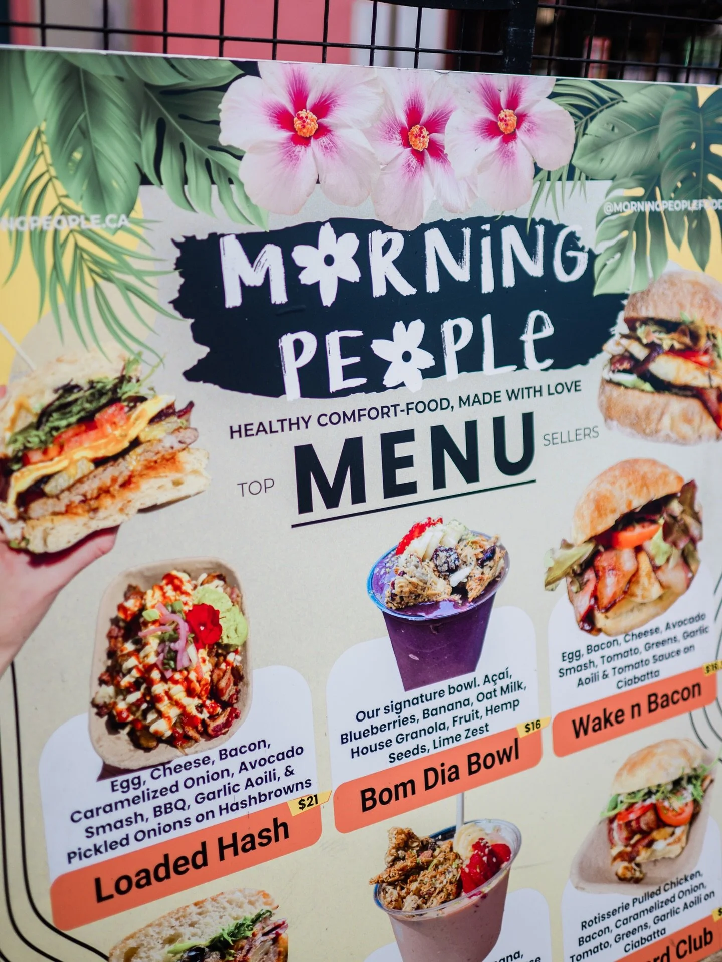 Happy Sunday ✨🌸 Sundays are for brunching, walking the dog, being slow, &amp; the rare joy of sipping your coffee while it&rsquo;s still hot. Join us for all of these things 🤗 we&rsquo;re open 8-3 today!