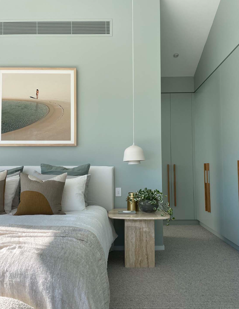 Colour Blocking: Using Bold Colours to Make Statements