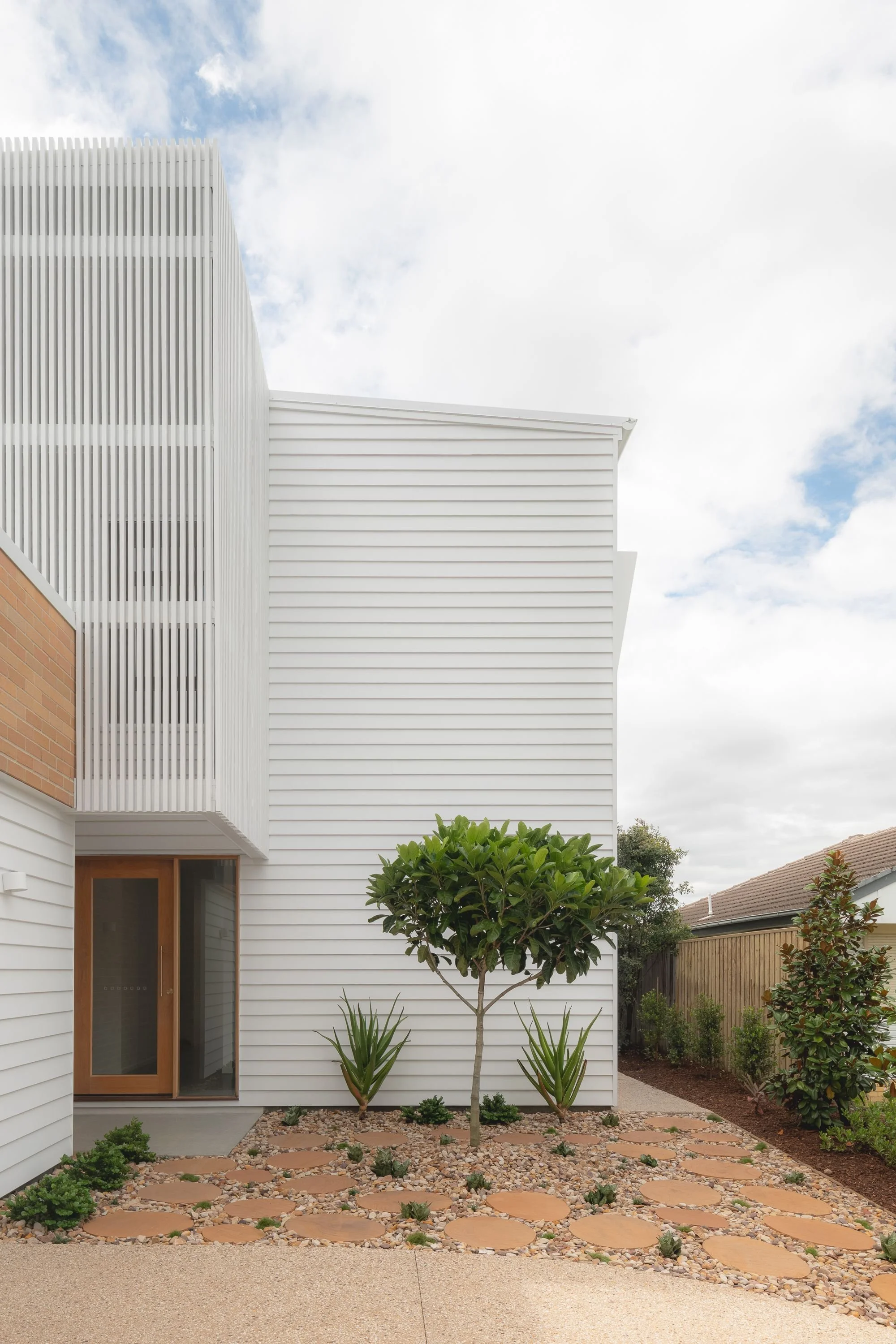 happyhaus-gallery-2025-04-07-photo-taringa-haus-005-SVD-19.jpg