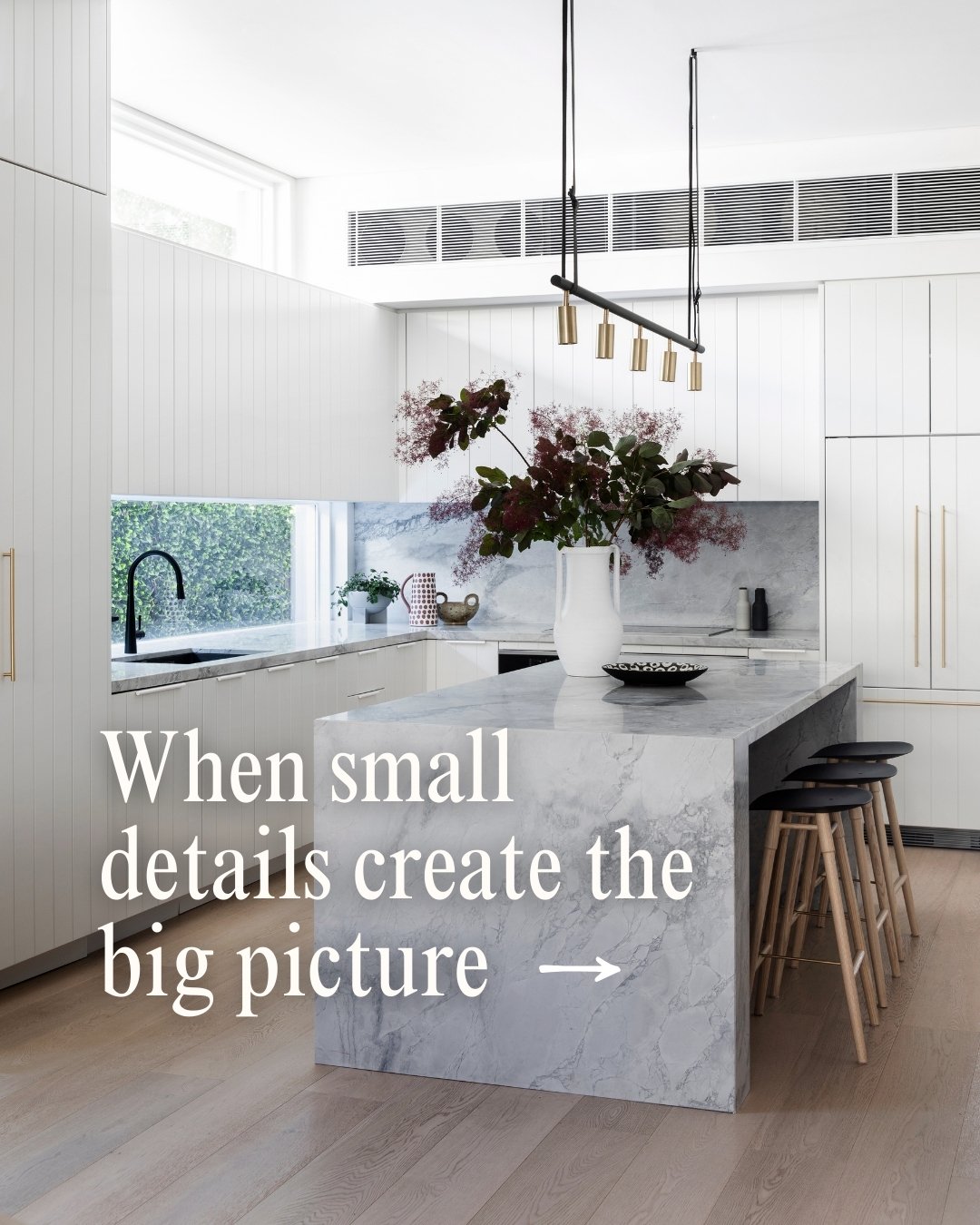 Great design isn&rsquo;t about one big moment &mdash; it&rsquo;s the way every small detail works together to create a cohesive whole. 

This Bondi home, designed by @BaikieCorr Architecture and with interiors brought to life by @Lara_Ette_Design, is