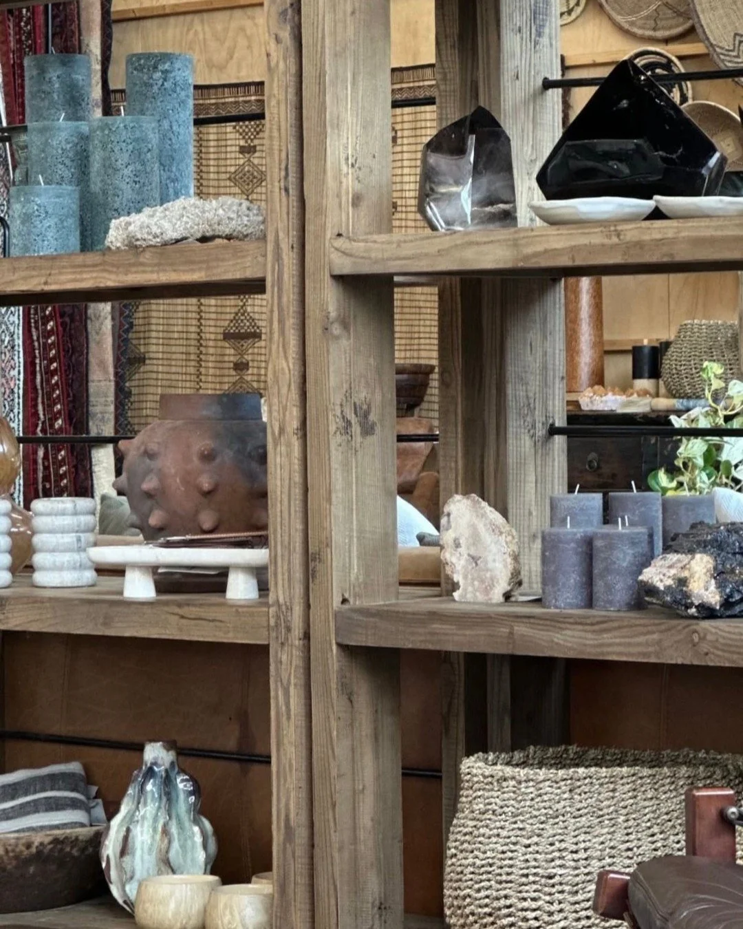 One of our favourite treasure troves is @elbadi_ in Noosa... save this for your next unique sourcing adventure. 

#interiordesign #vintagestore #uniquedesign #oneofffinds #australiandesign