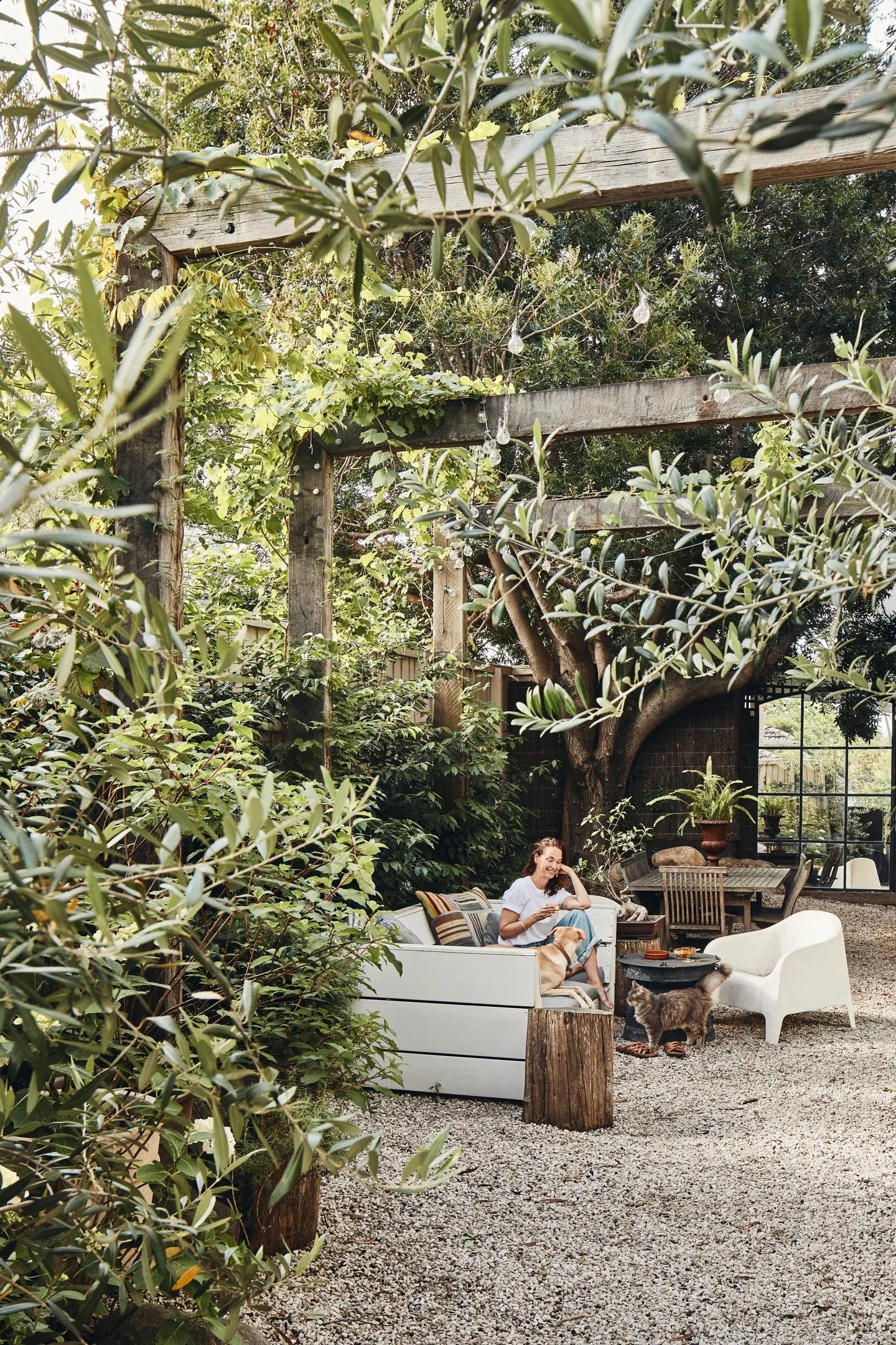 This home is such a beautiful reminder that timeless interiors are never overly designed &mdash; they&rsquo;re layered slowly, personally, and with intention. 🤍

We&rsquo;re obsessed with the way this St Kilda Dutch-style barn blends European sensib