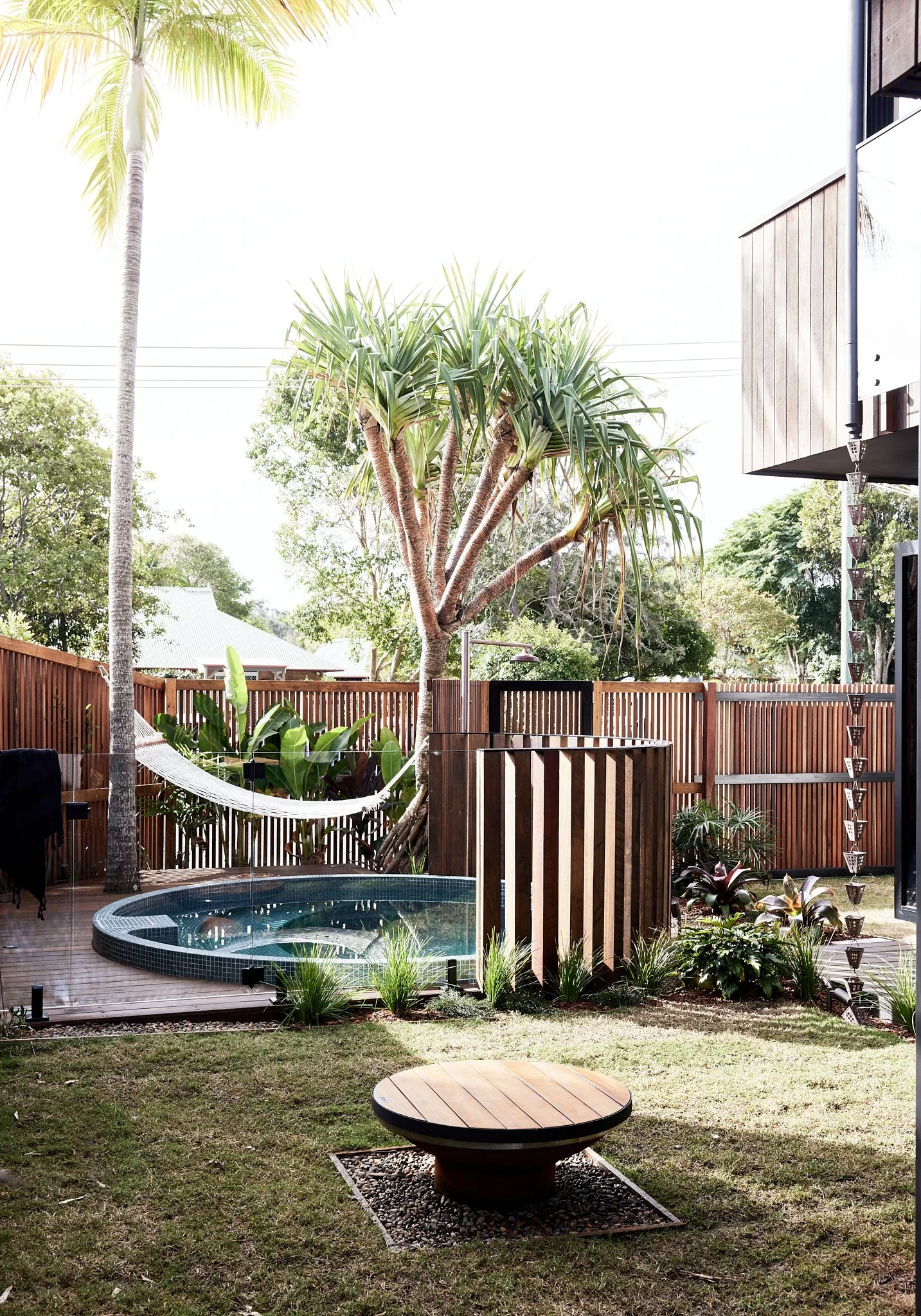 SIKATA_ POOL & OUTDOOR _TQA0351.jpg