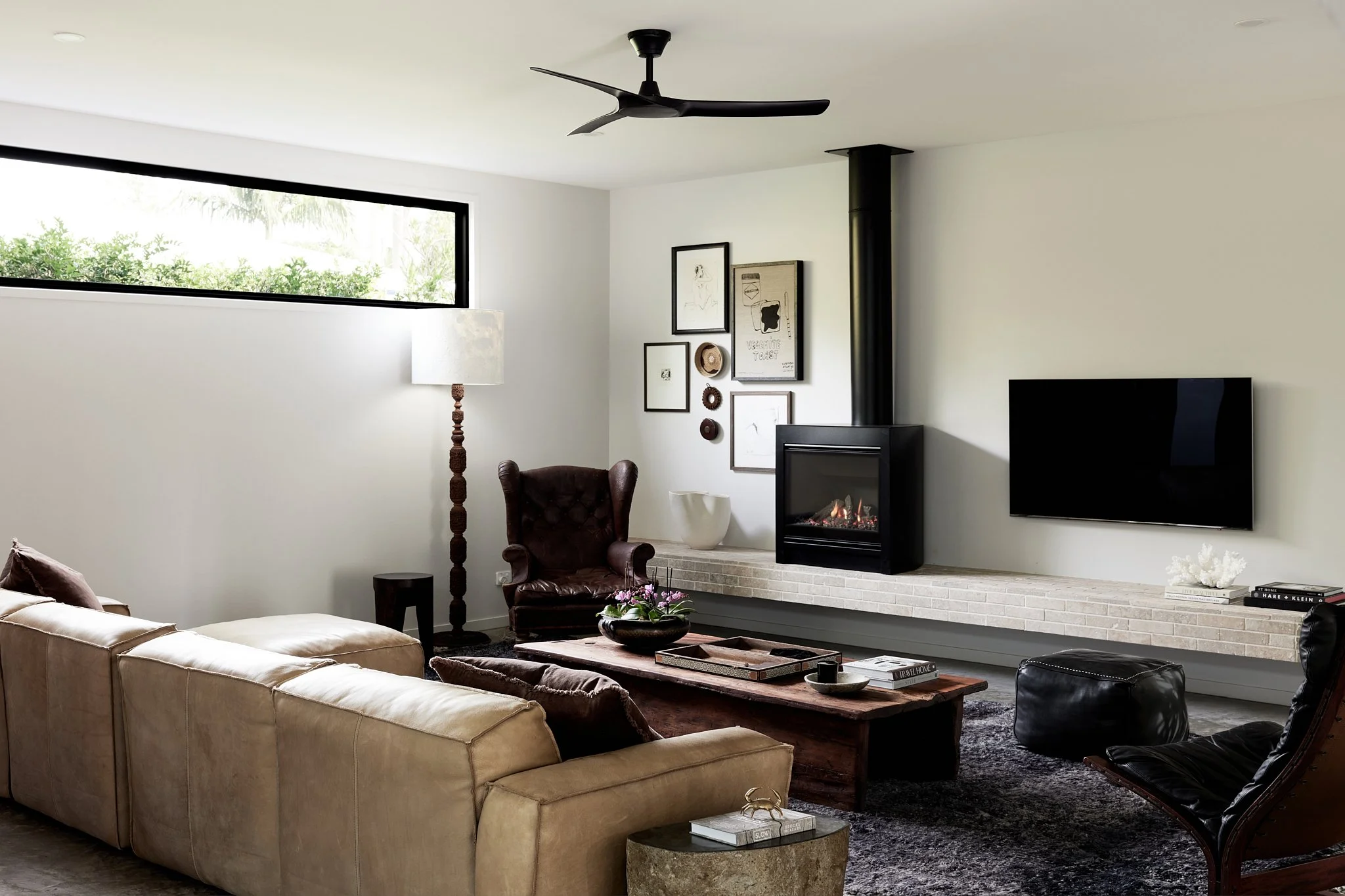 SIKATA_LIVING ROOM_TQA0288.jpg