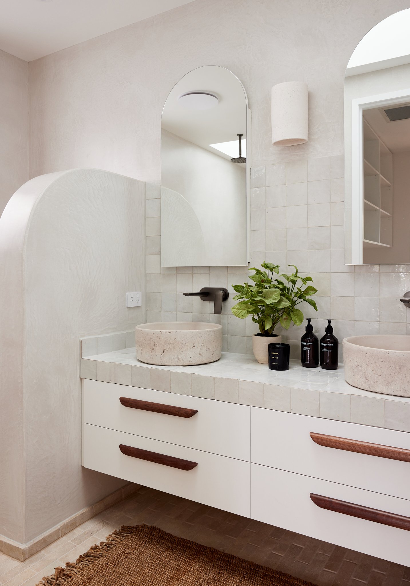 SAMUDRA_MASTER ENSUITE_TQA0953.jpg