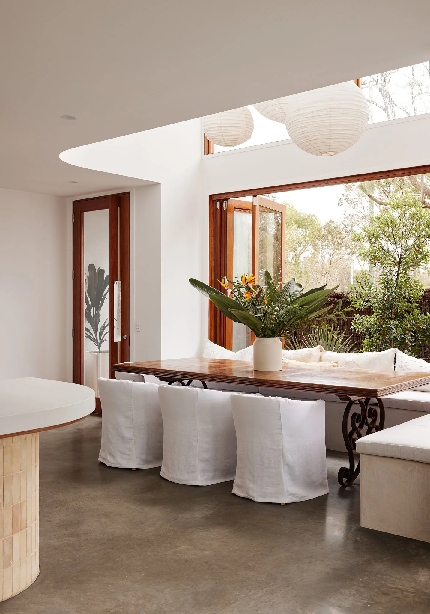 SAMUDRA_DINING ROOM_TQA0843.jpg