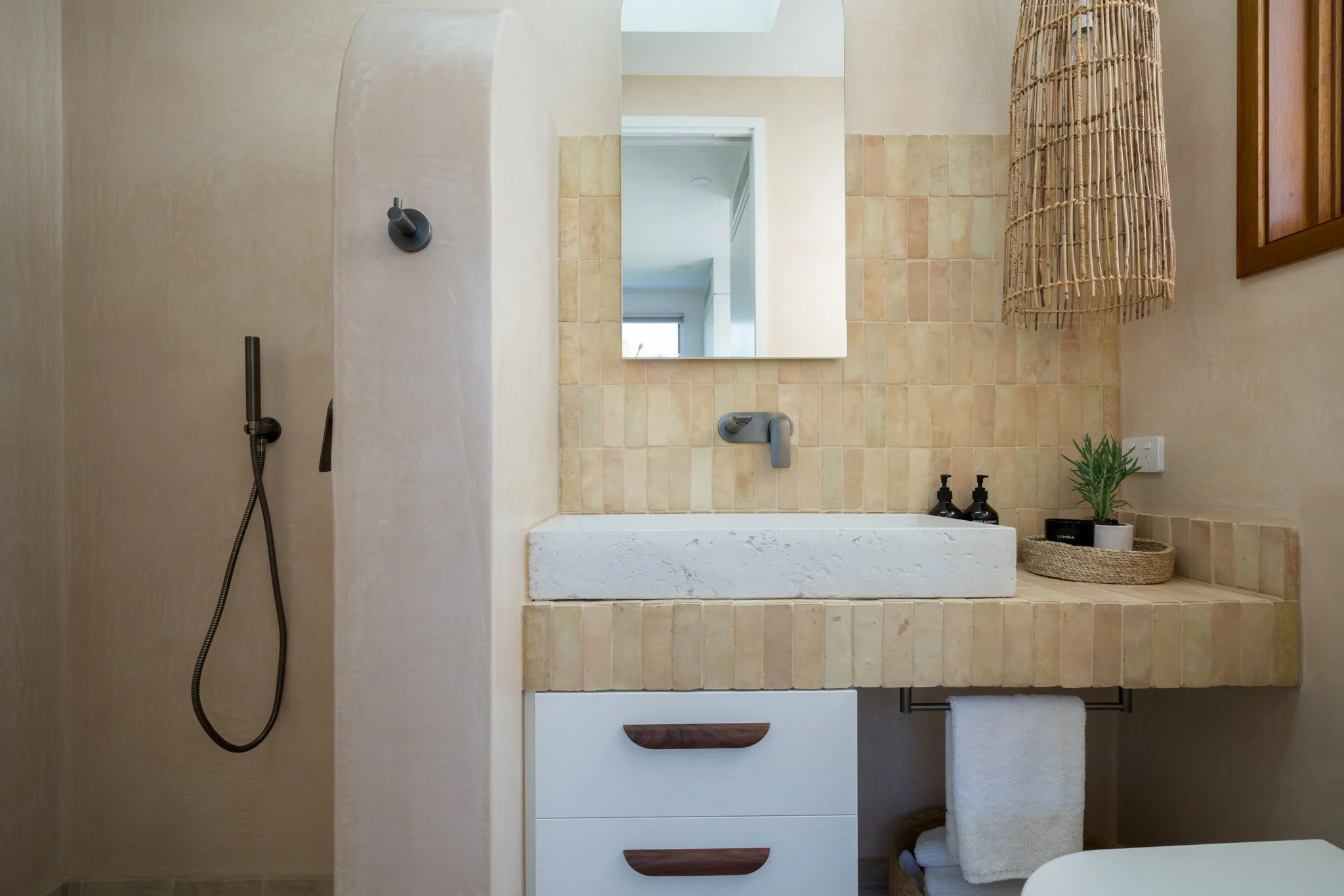 SAMUDRA_BED 3 ENS_SHP4525 (1).jpg