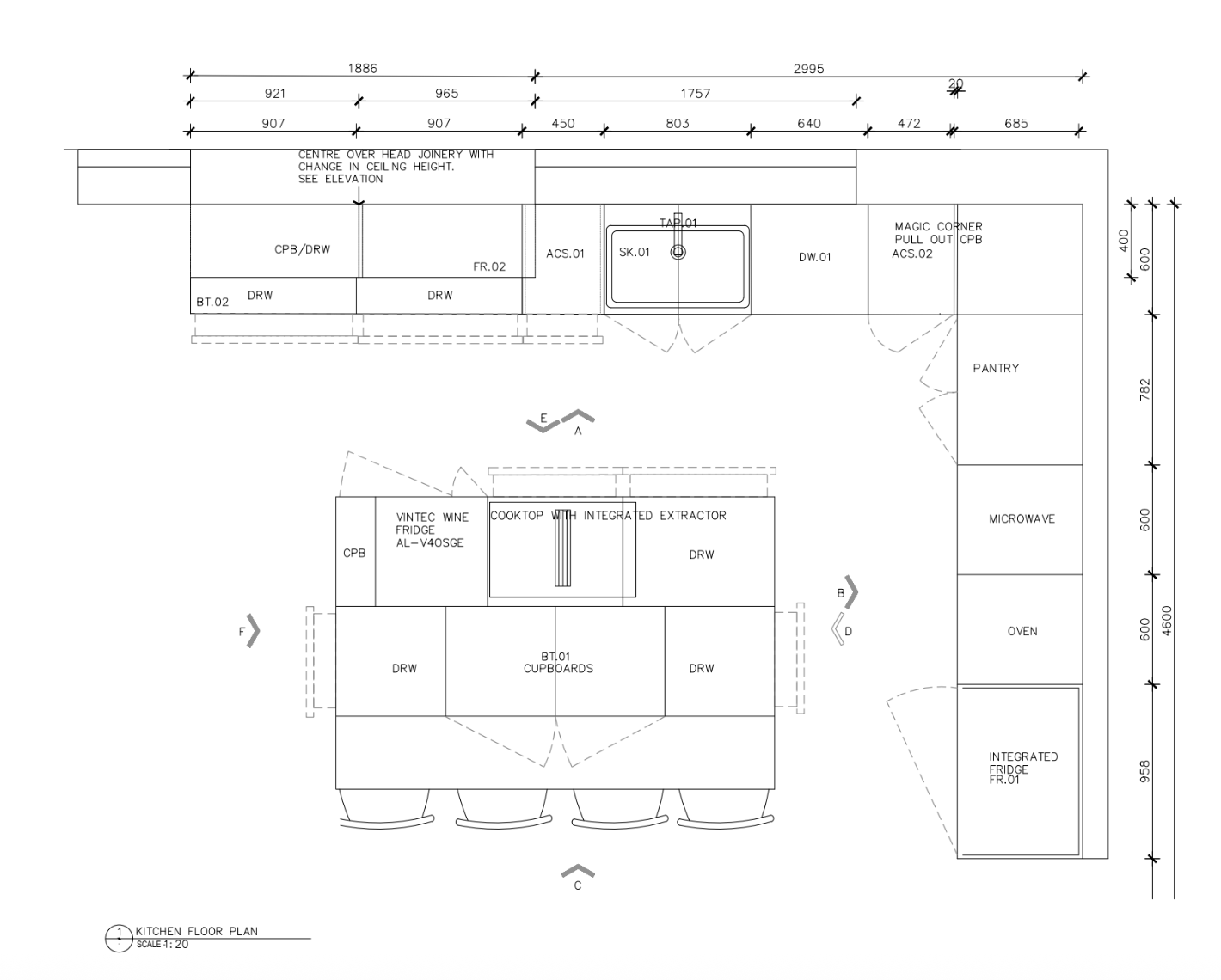 A L Shaped kitchen with a large island with integrated cooktop