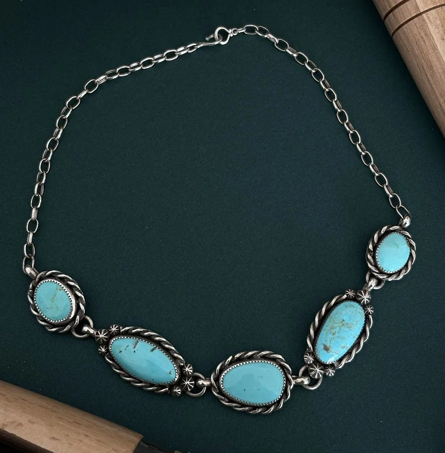 Trailhead Choker