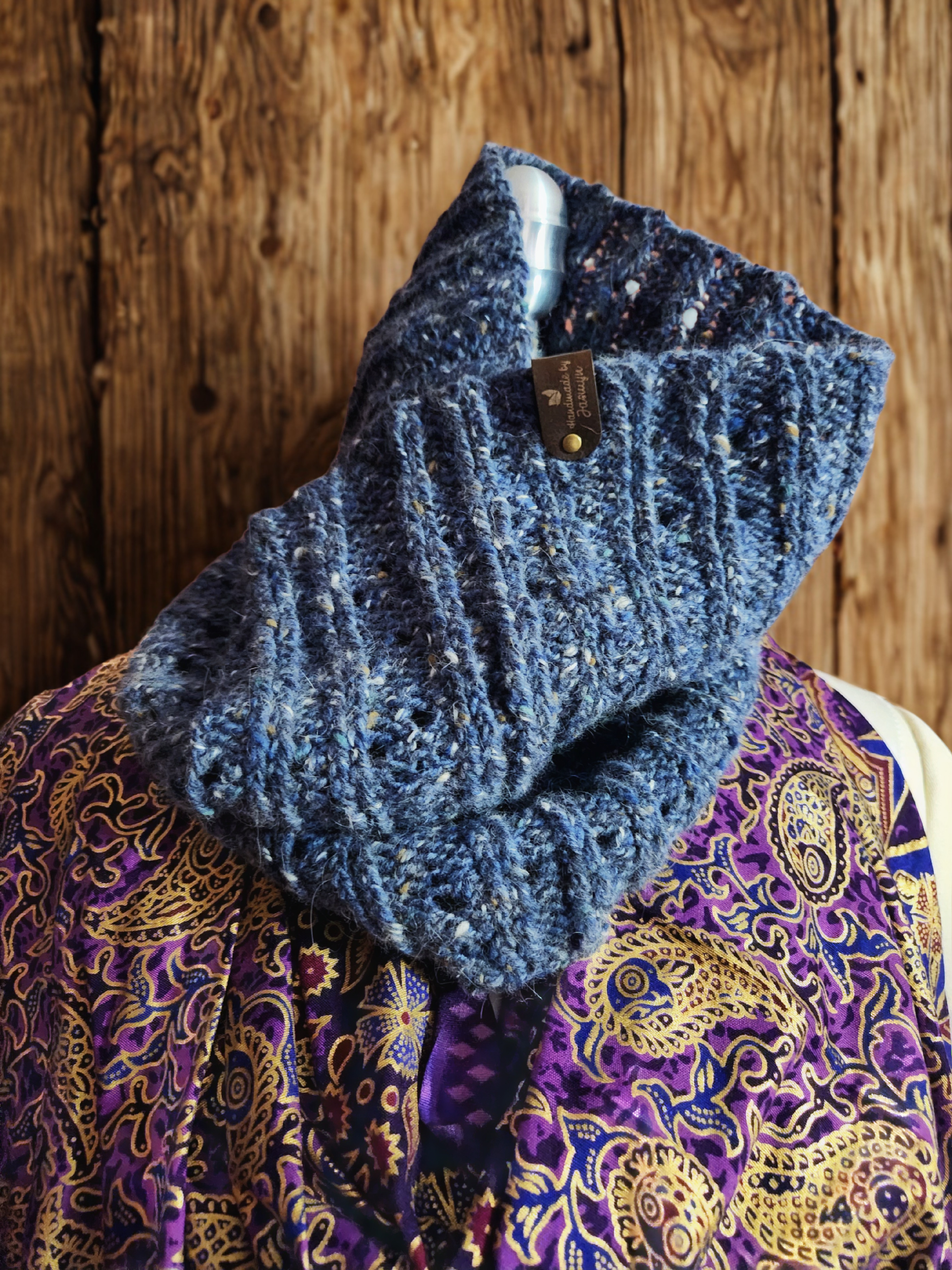 Knitted Cowl