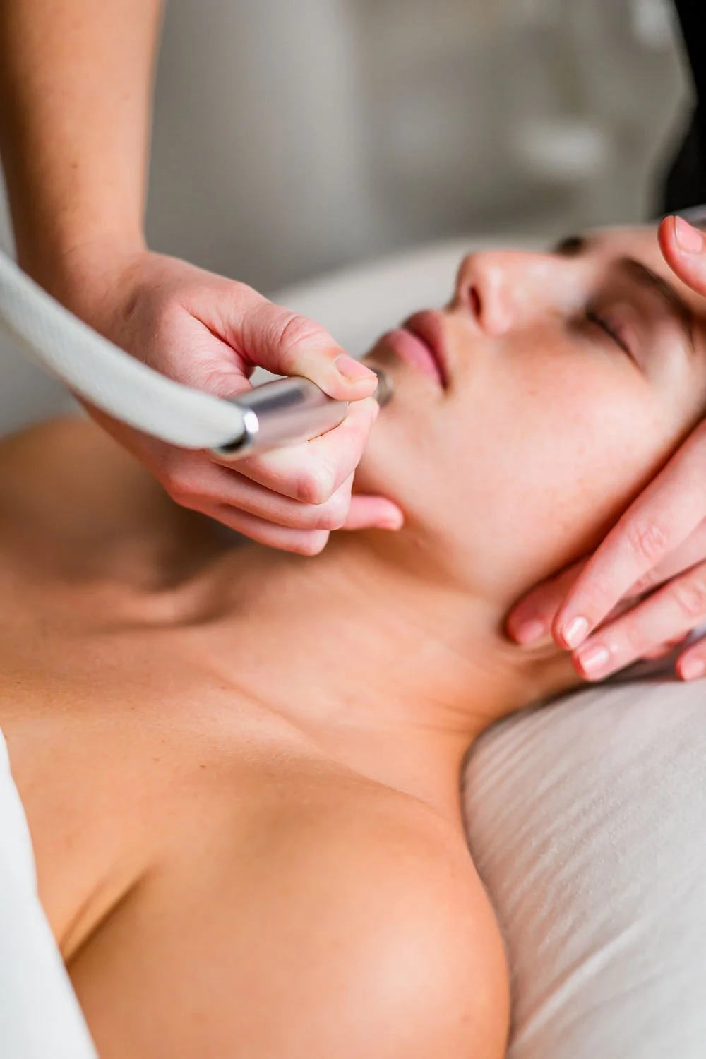 Hydrabrasion Facial.