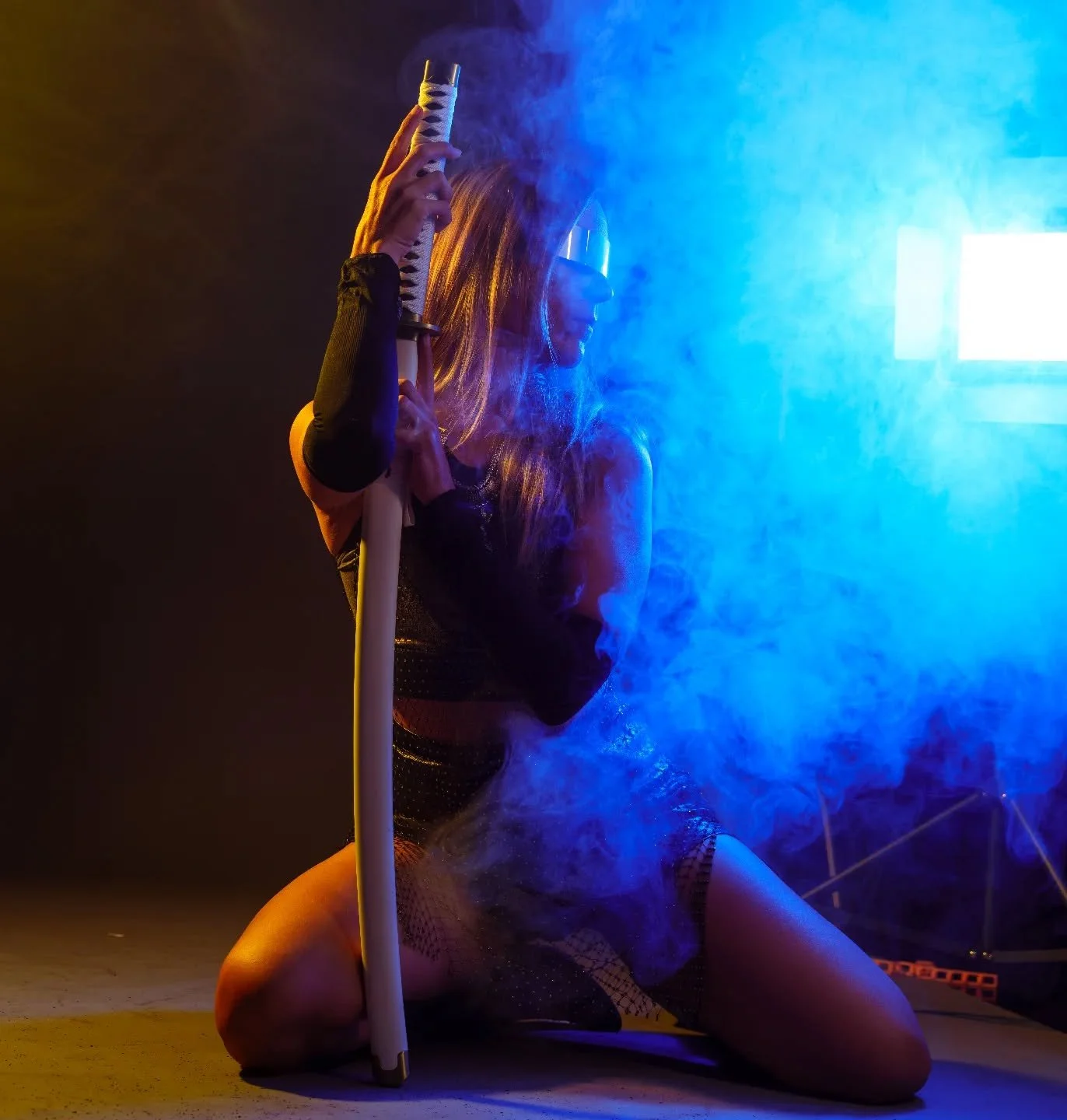 Cyberpunk neon city vibes 

Model - @virginieeggen 
📸 - Sony A7CR

#sydneymodel #sydneyphotographer #studioshoot #photoshoot #cyberpunk 

@sonyalpha.anz