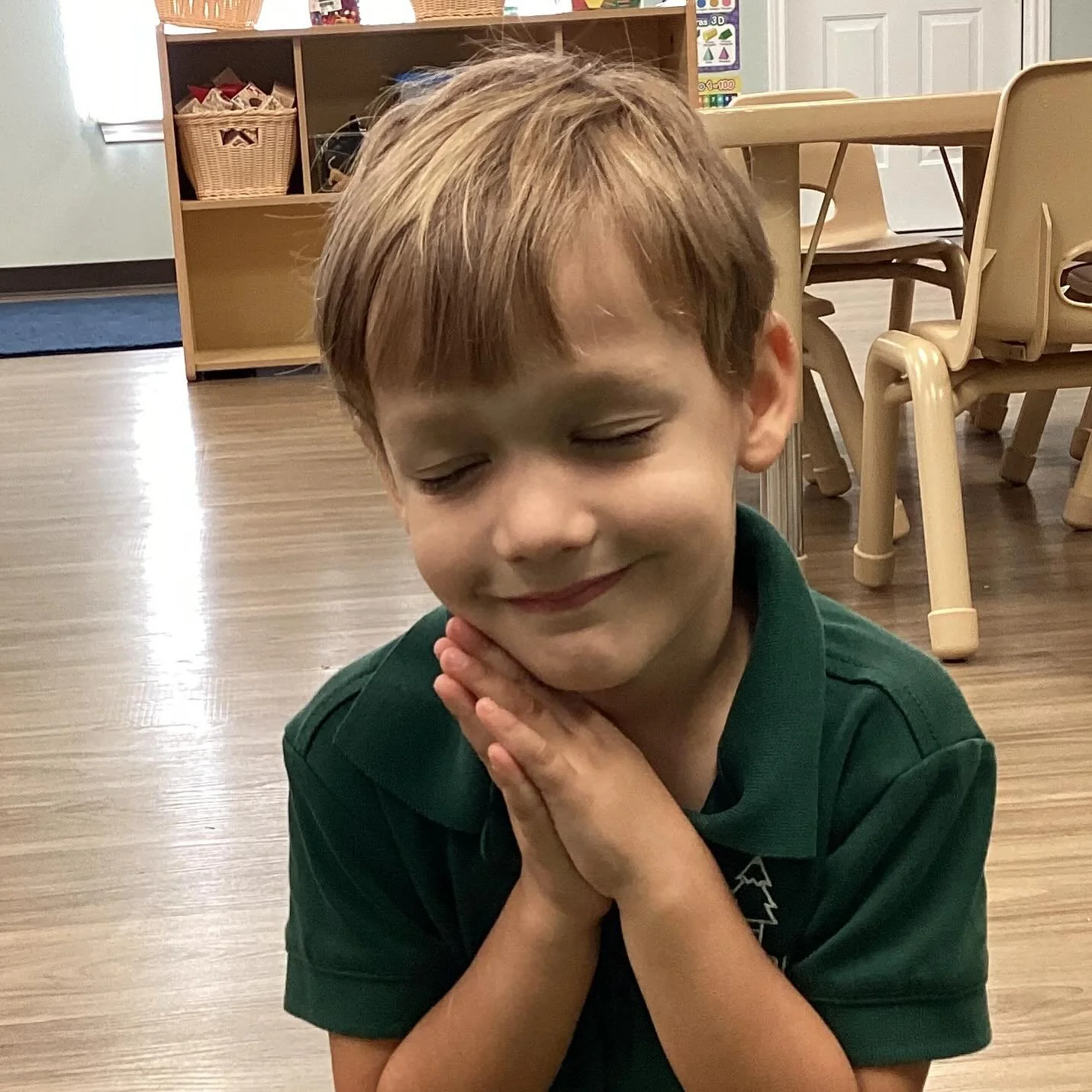 Our morning prayer!

&iexcl;Nuestro tiempo con Jes&uacute;s!

📸Mansfield Rd