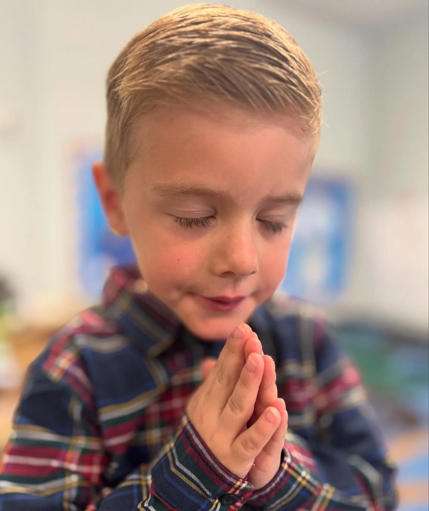 Our morning prayer!

&iexcl;Nuestro tiempo con Jes&uacute;s!

📸Lamar blvd