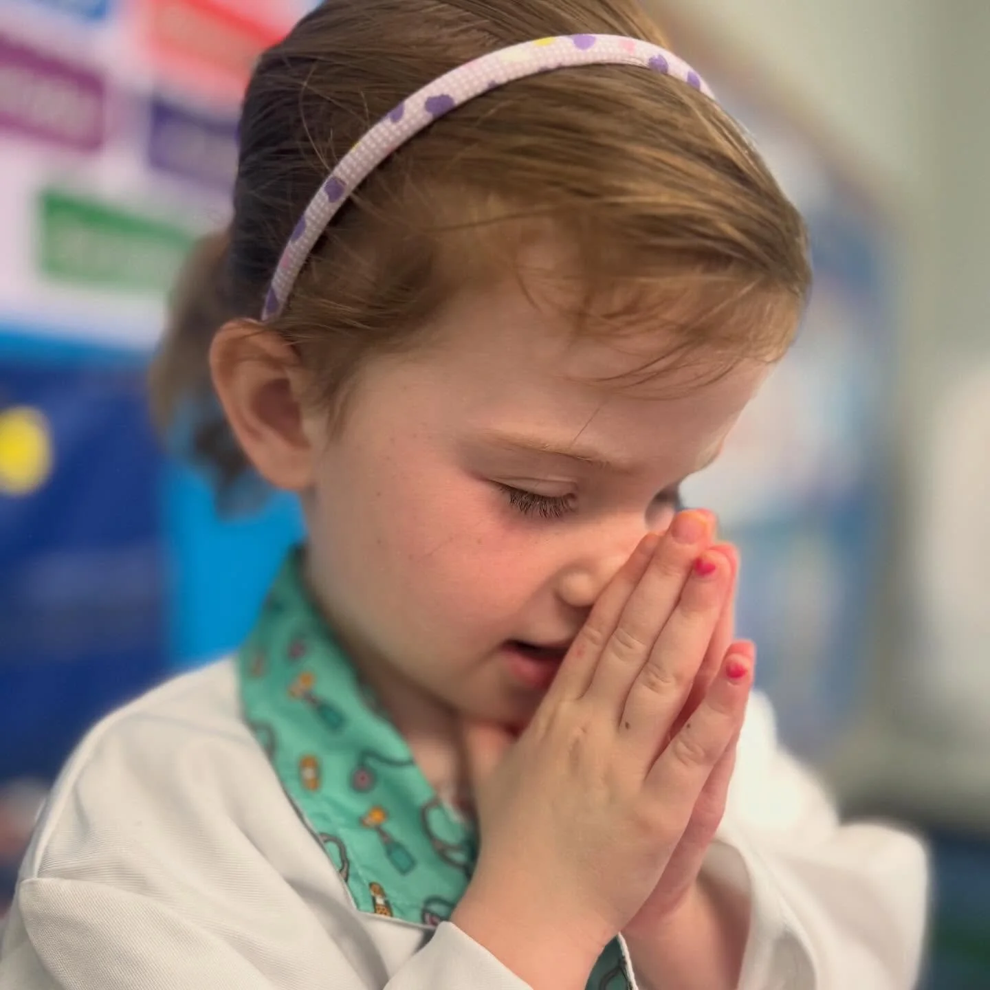 Our morning prayer!

&iexcl;Nuestro tiempo con Jes&uacute;s!

📸Lamar blvd