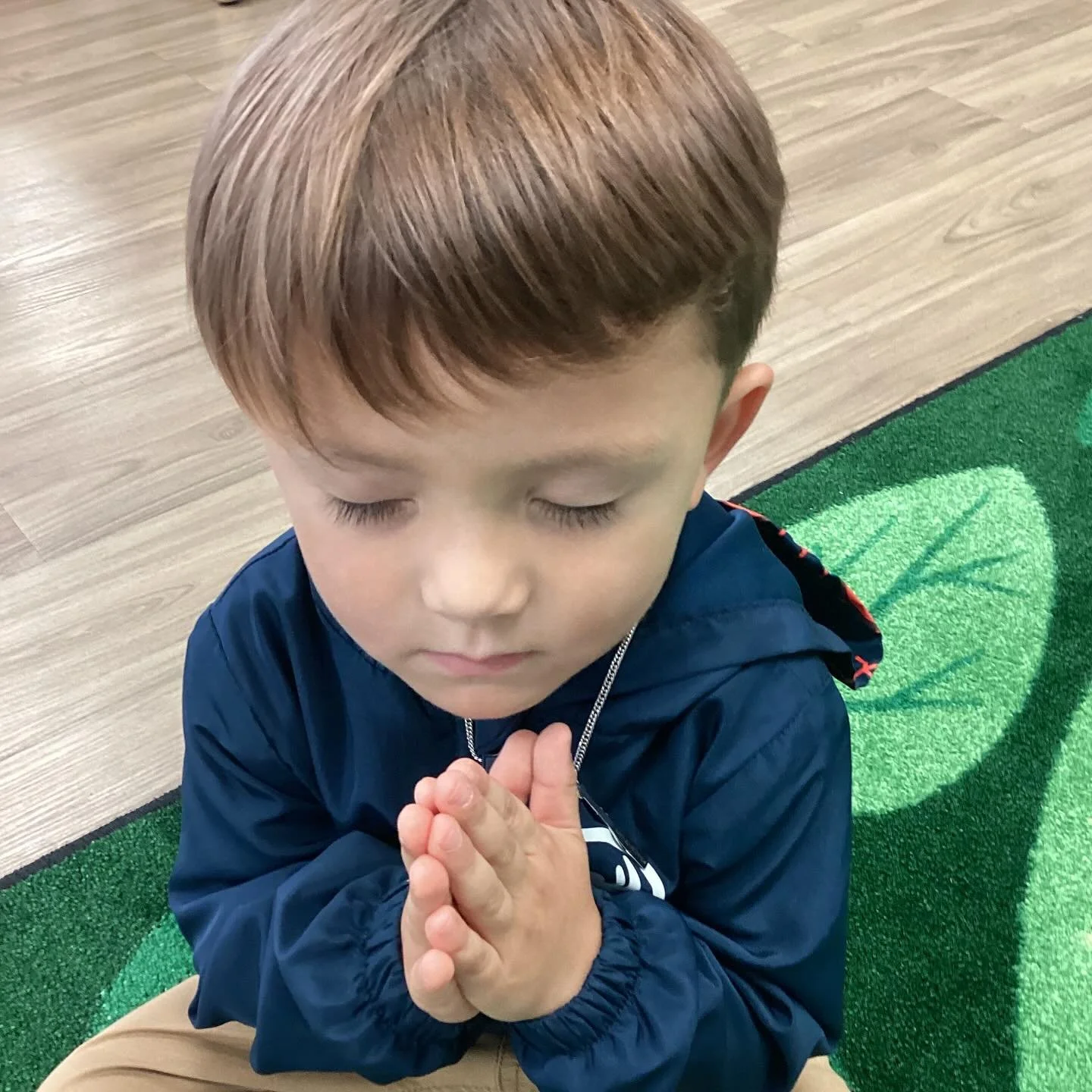 Our morning prayer!

&iexcl;Nuestro tiempo con Jes&uacute;s!

📸Mansfield Rd