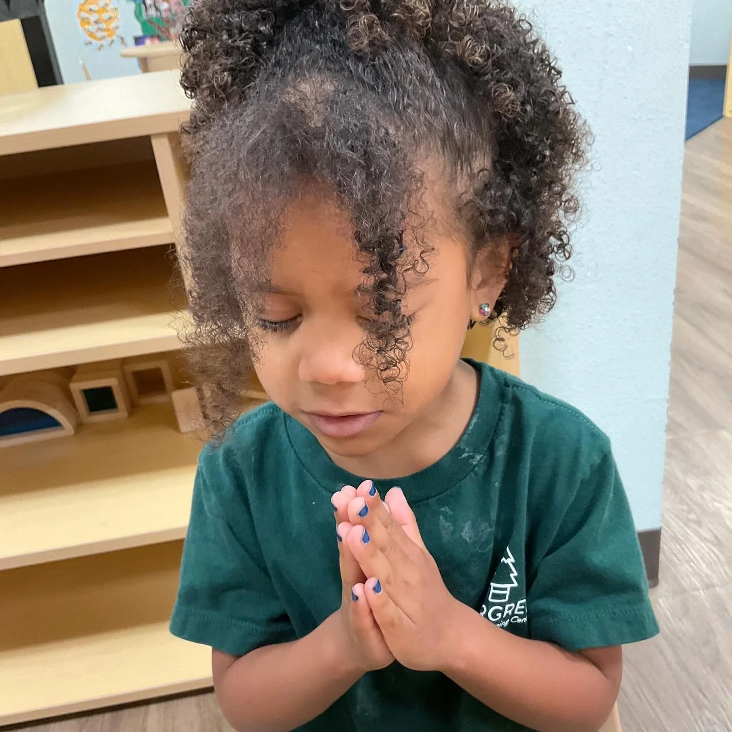 Our morning prayer!

&iexcl;Nuestro tiempo con Jes&uacute;s!

📸Mansfield Rd