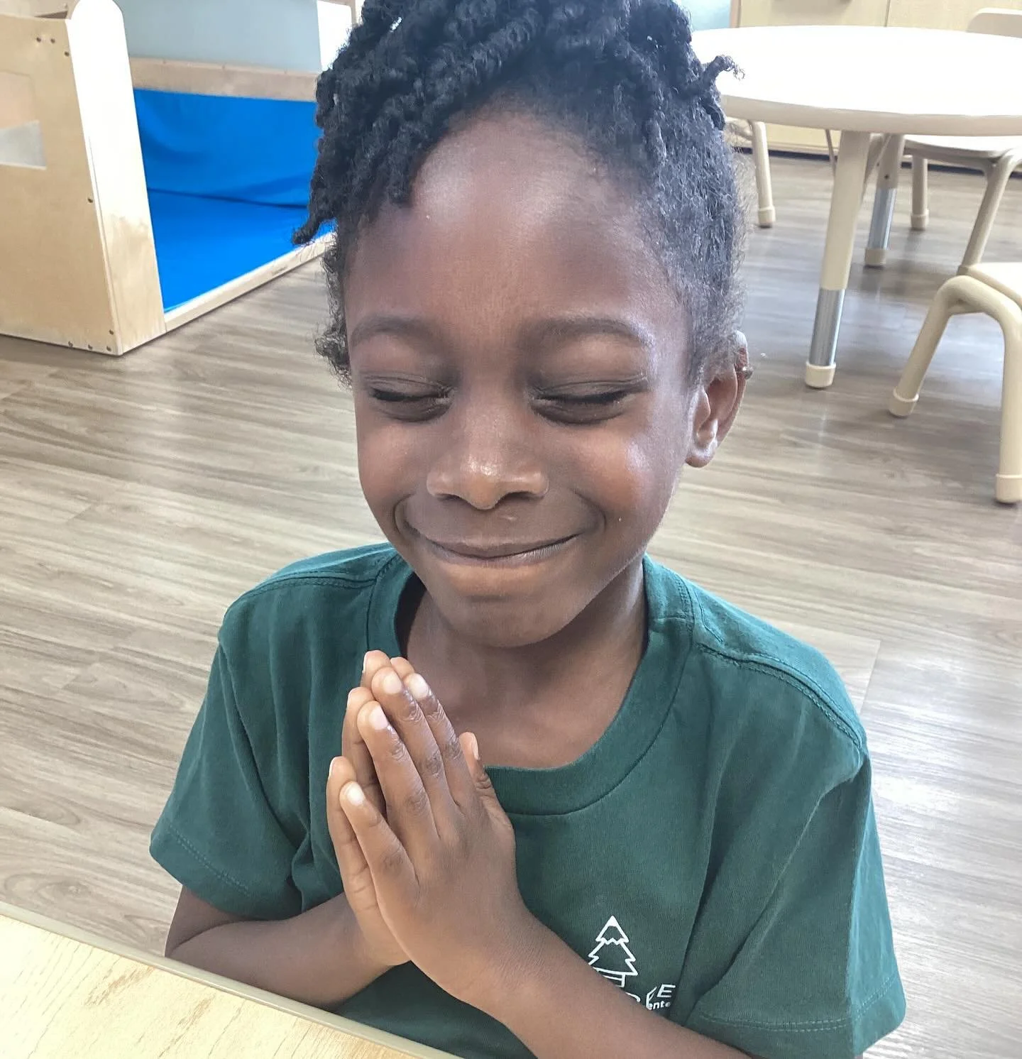 Our morning prayer!

&iexcl;Nuestro tiempo con Jes&uacute;s!

📸Mansfield Rd