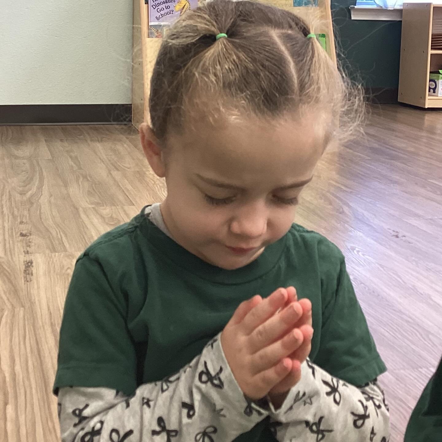 Our morning prayer!

&iexcl;Nuestro tiempo con Jes&uacute;s!

📸Mansfield Rd