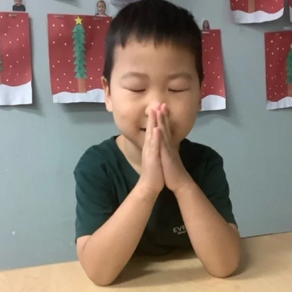 Our morning prayer!

&iexcl;Nuestro tiempo con Jes&uacute;s!

📸Lamar blvd