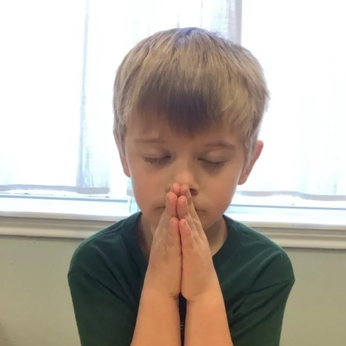 Our morning prayer!

&iexcl;Nuestro tiempo con Jes&uacute;s!

📸Lamar Blvd