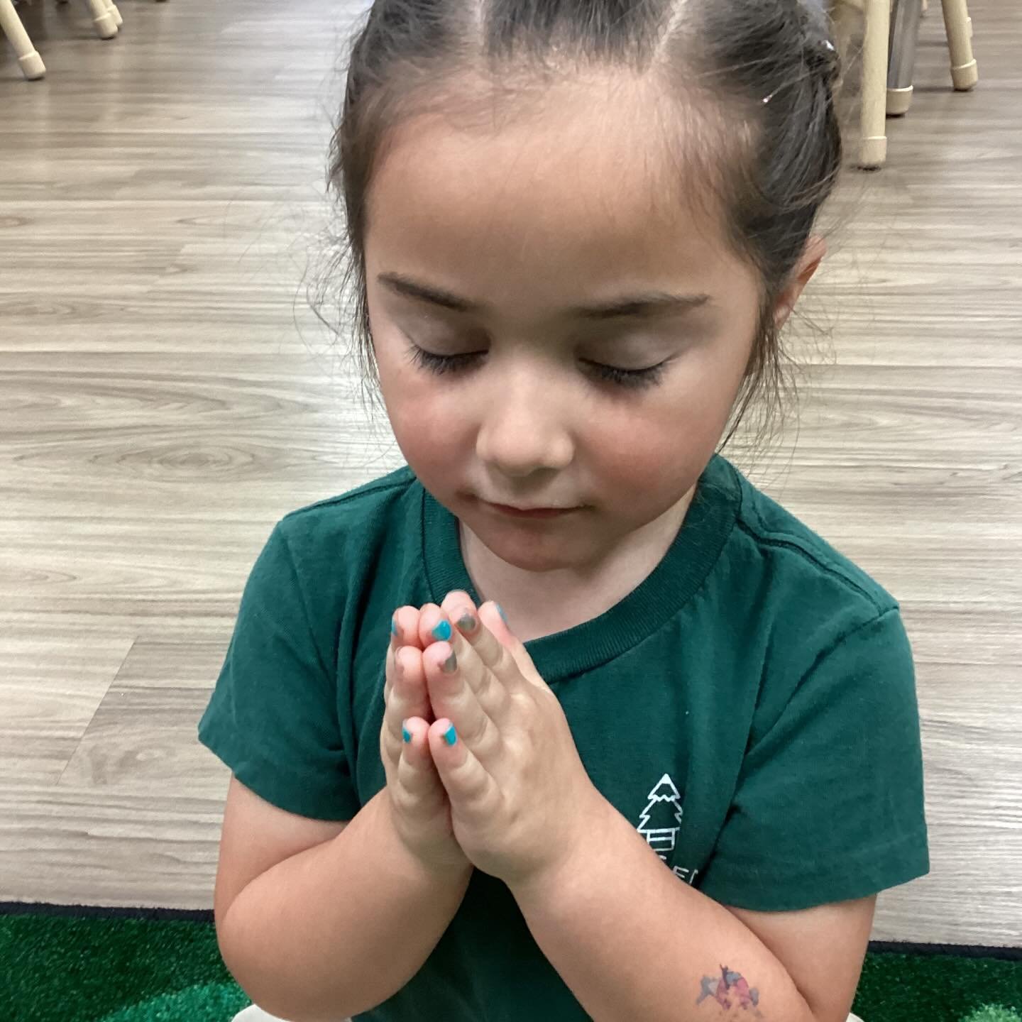 Our morning prayer!

&iexcl;Nuestro tiempo con Jes&uacute;s!

📸Lamar blvd