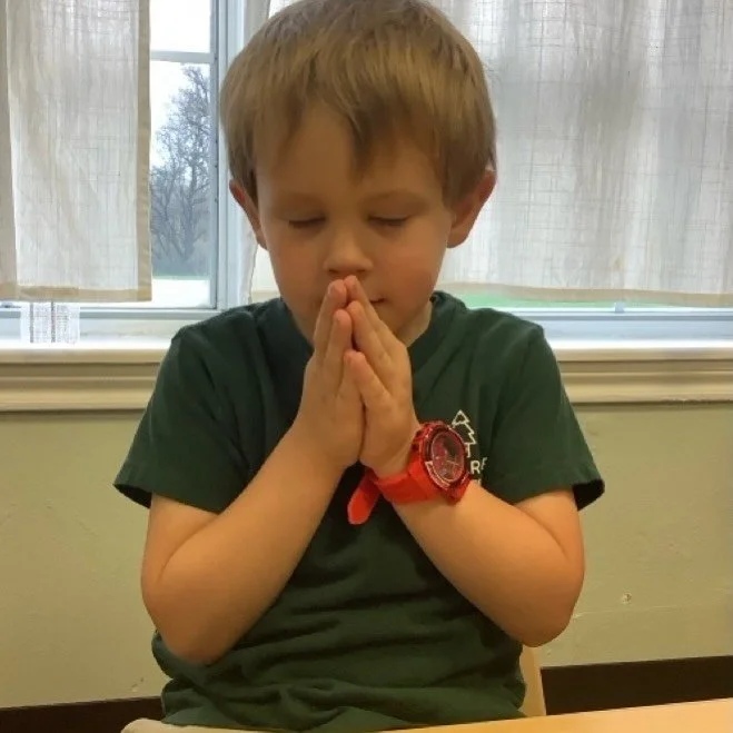 Our morning prayer!

&iexcl;Nuestro tiempo con Jes&uacute;s!

📸Lamar blvd