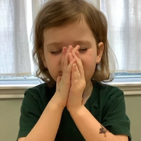 Our morning prayer!

&iexcl;Nuestro tiempo con Jes&uacute;s!

📸Lamar blvd