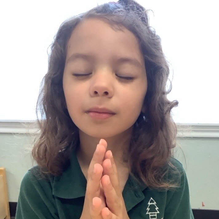 Our morning prayer!

&iexcl;Nuestro tiempo con Jes&uacute;s!

📸Lamar blvd