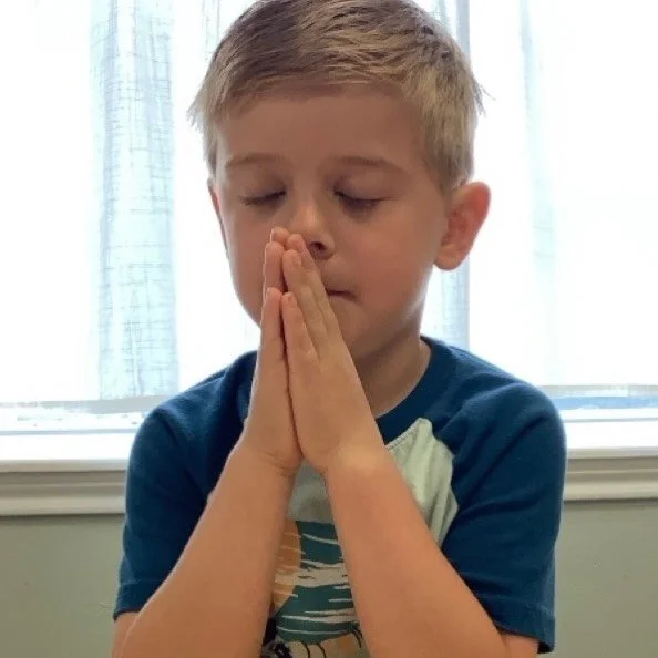 Our morning prayer!

&iexcl;Nuestro tiempo con Jes&uacute;s!

📸Lamar Blvd