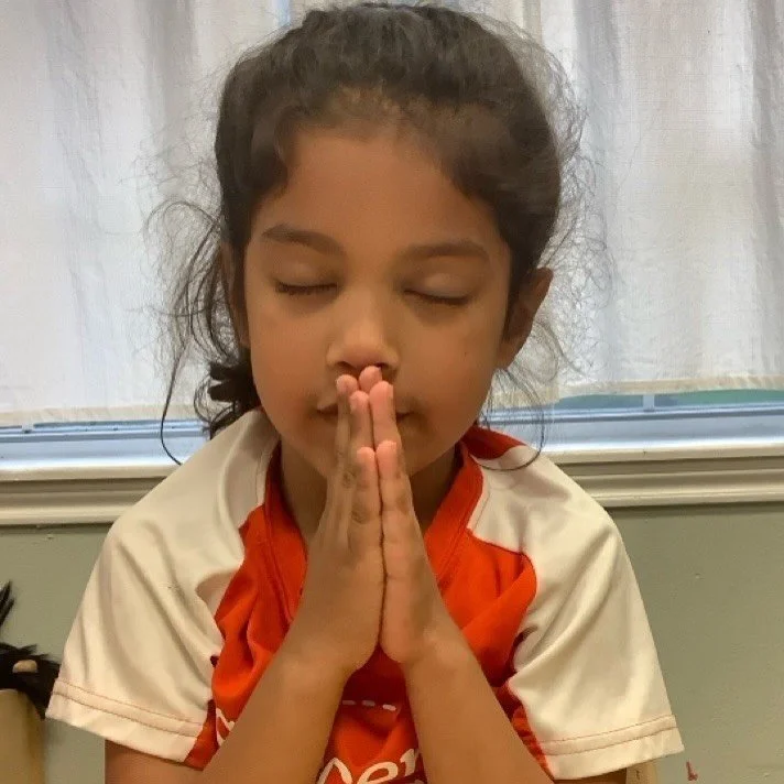 Our morning prayer!

&iexcl;Nuestro tiempo con Jes&uacute;s!

📸Lamar Blvd