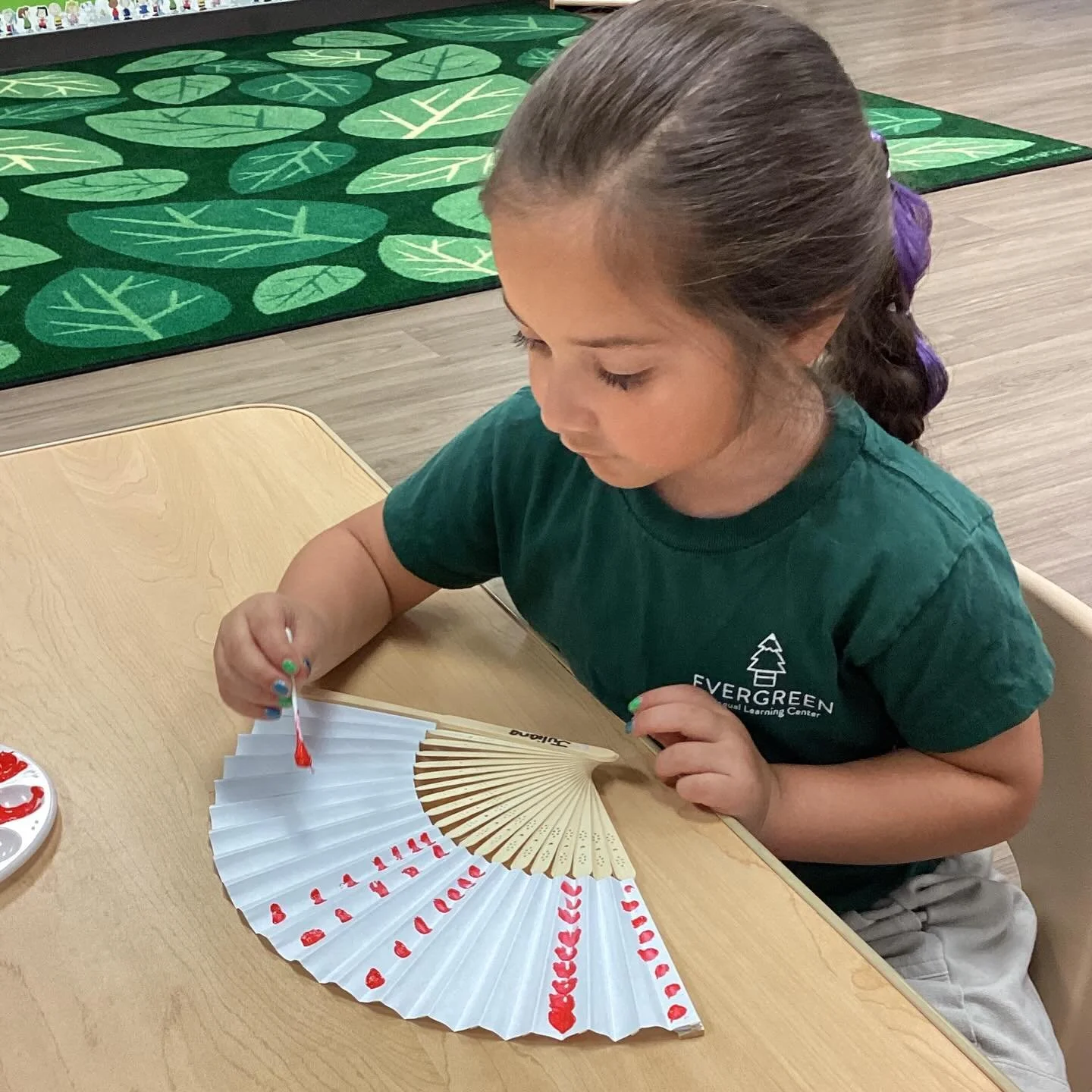 Cultural Tuesdays: Spain 🇪🇸

Today we traveled to Spain through music, food, and creativity!

Our students:
✨ Listened to traditional flamenco music
🥘 Enjoyed a delicious taste of paella
🎨 Created beautiful wood hand fans inspired by the colors o