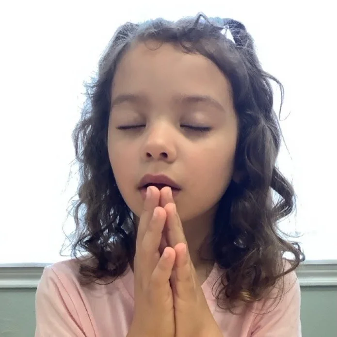 Our morning prayer!

&iexcl;Nuestro tiempo con Jes&uacute;s!

📸Lamar Blvd