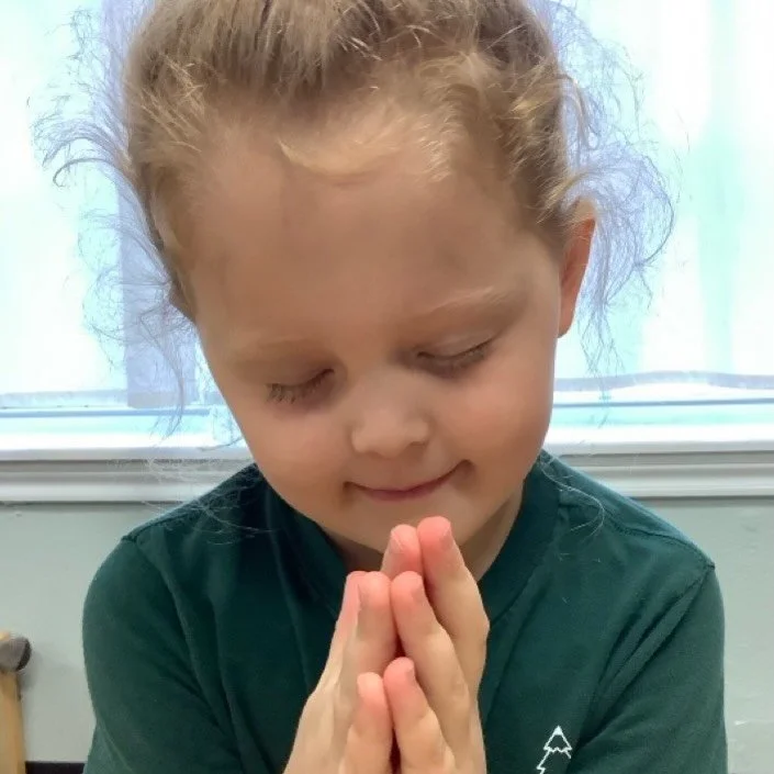 Our morning prayer!

&iexcl;Nuestro tiempo con Jes&uacute;s!

📸Lamar Blvd