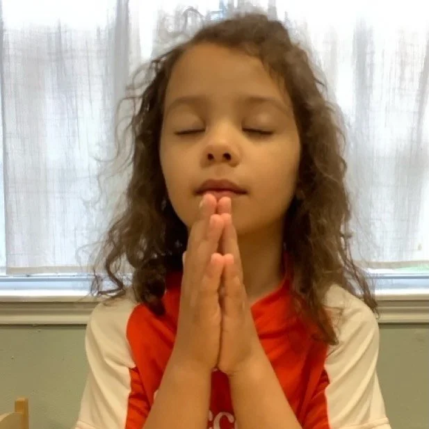 Our morning prayer!

&iexcl;Nuestro tiempo con Jes&uacute;s!

📸Lamar Blvd