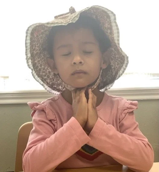 Our morning prayer!

&iexcl;Nuestro tiempo con Jes&uacute;s!

📸Lamar Blvd