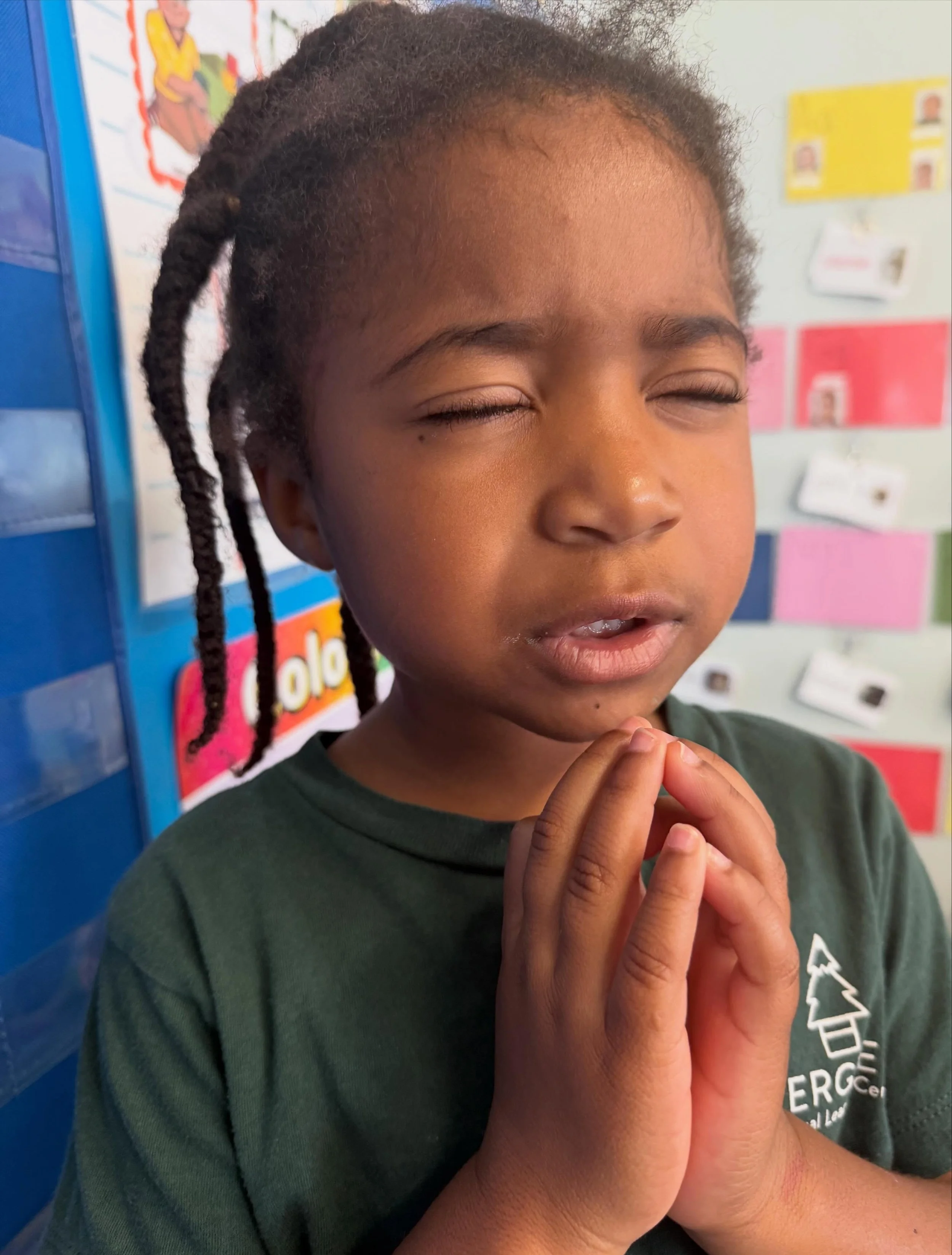 Our morning prayer!

&iexcl;Nuestro tiempo con Jes&uacute;s!

📸Lamar Blvd