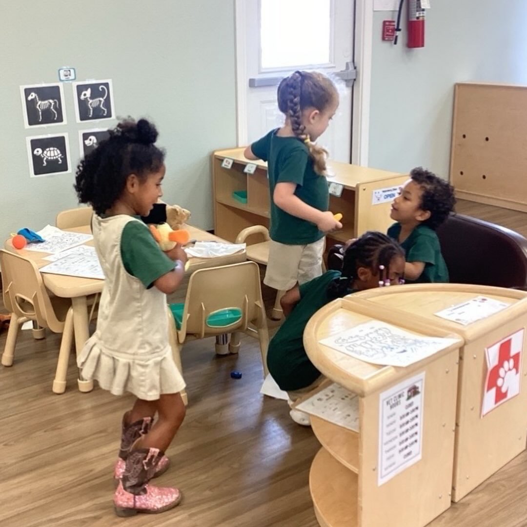 🏥🛒🐾🍽️ Building Community Through Imagination &amp; Purpose 🏗️✨

Today, our amazing teachers at our South Arlington location transformed the classroom into a space full of opportunities for learning, exploration, and imagination!

Our children vi