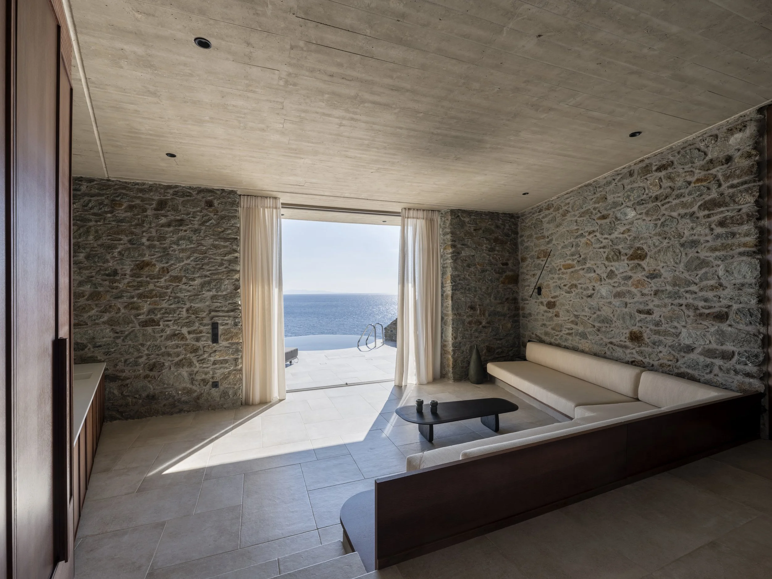 OLEN Syros ATENO_yerolymbos 052.jpg