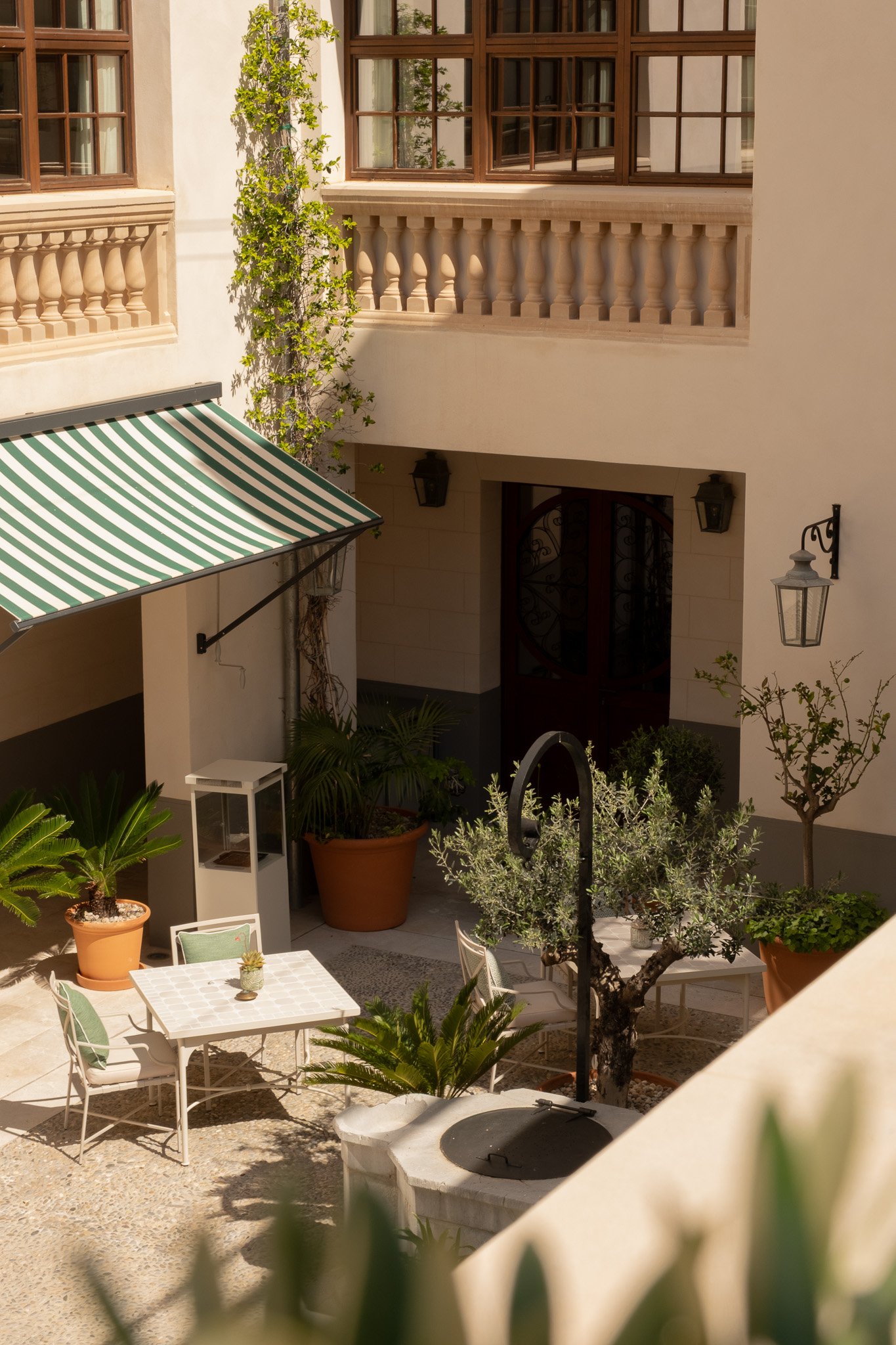 Son Bunyola_Patio 02_Luxury Hotel.jpg
