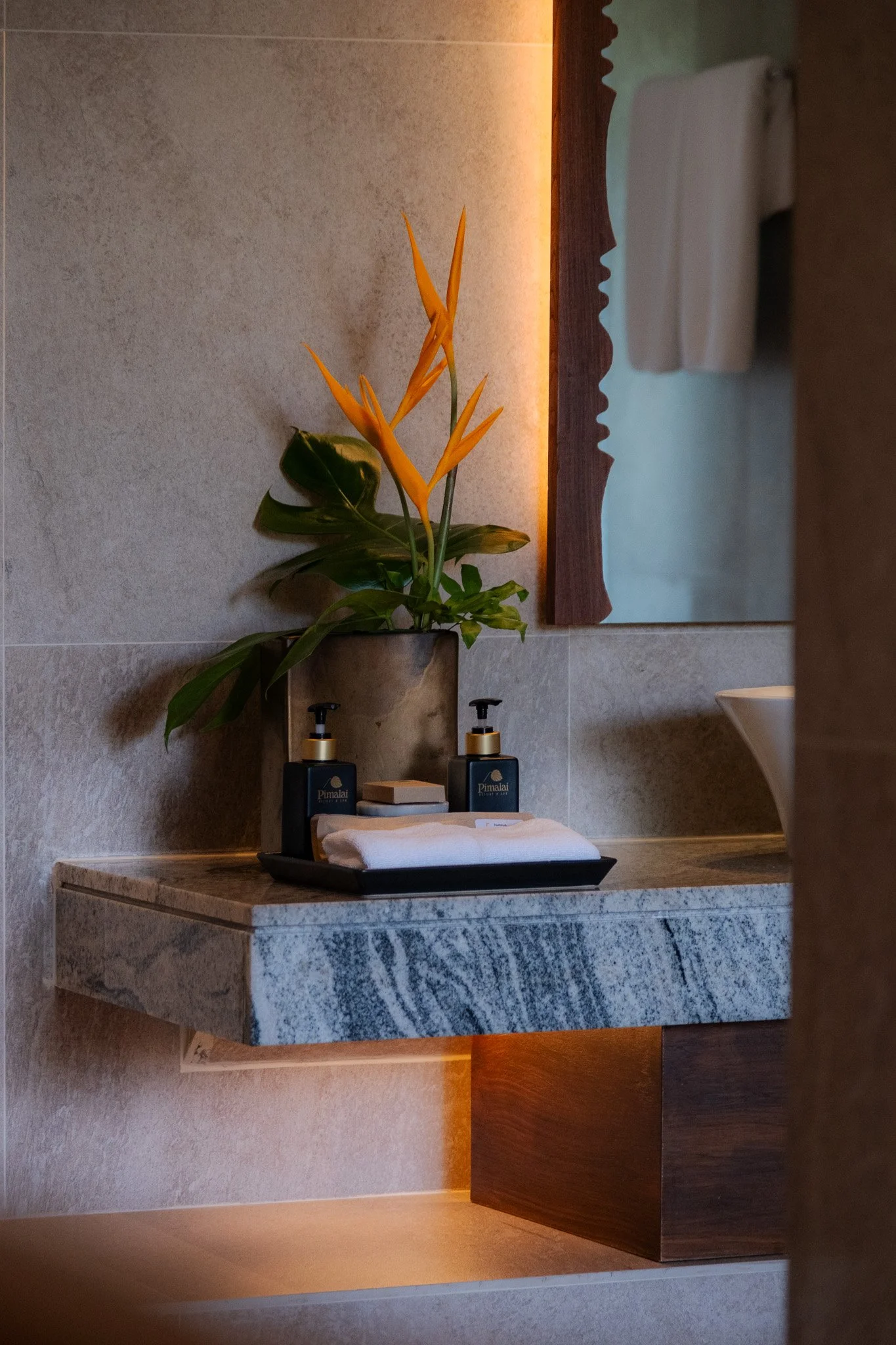 Photographie professionnelle Hotel de luxe Salle de Bain Pimalai Koh Lanta Thailand