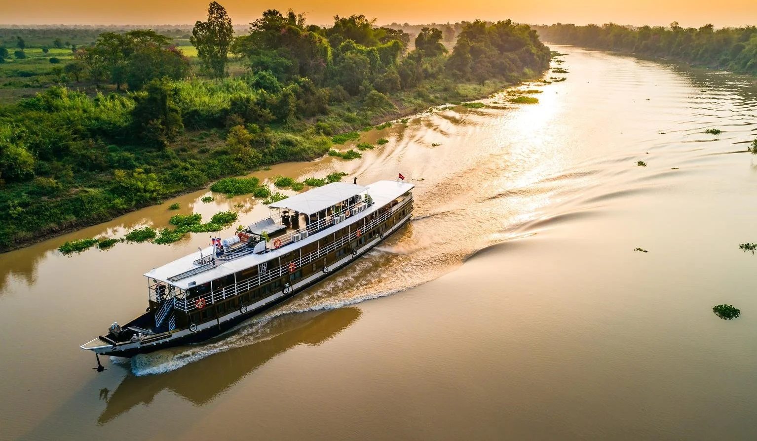 Bateau de croisiere au Mekong.jpeg