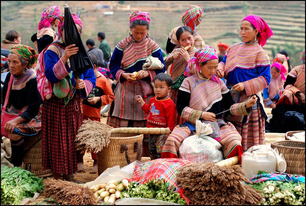 marché de Bac Ha au Dimanche.jpg