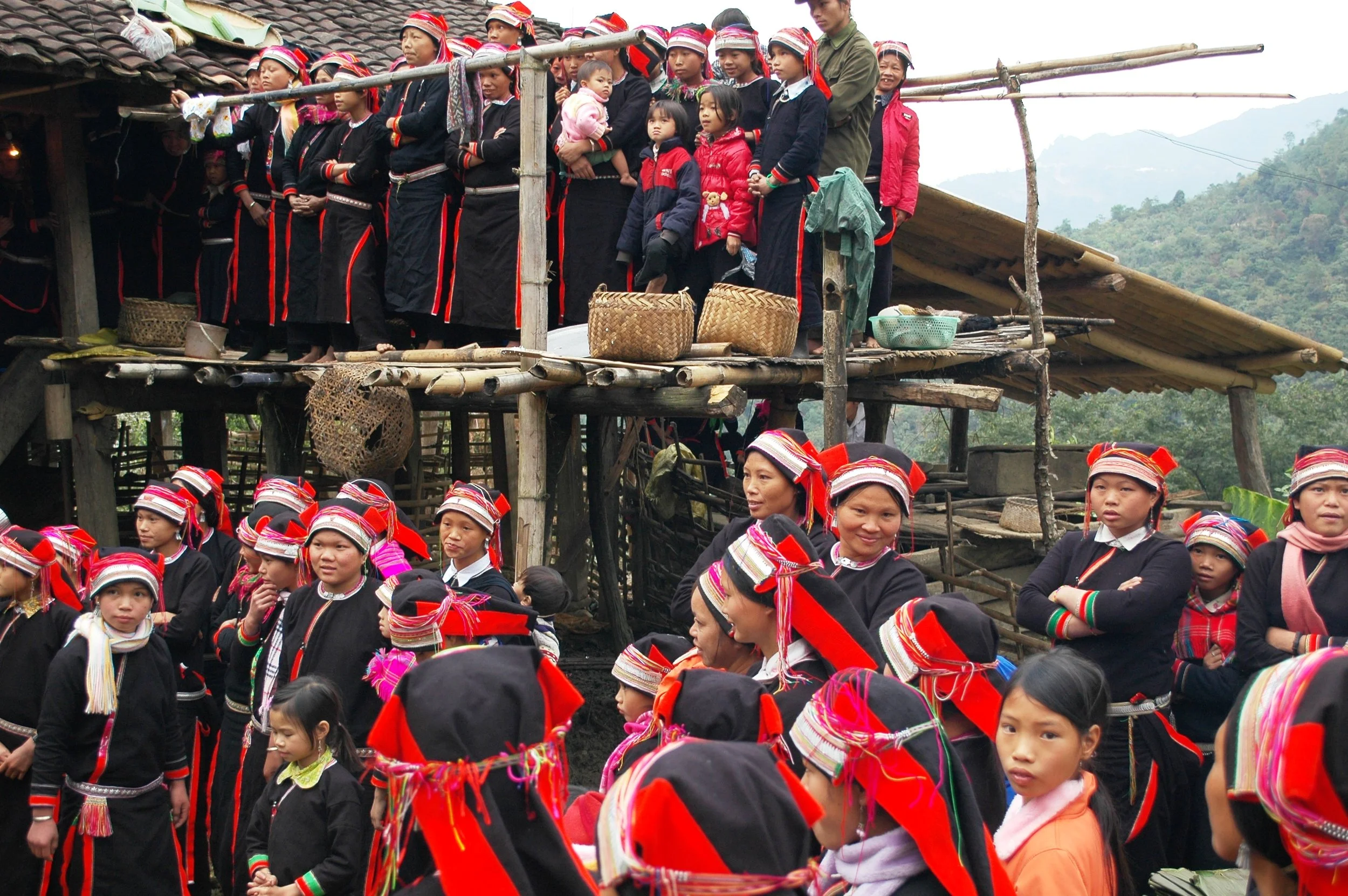 San chi ethnie 1.JPG