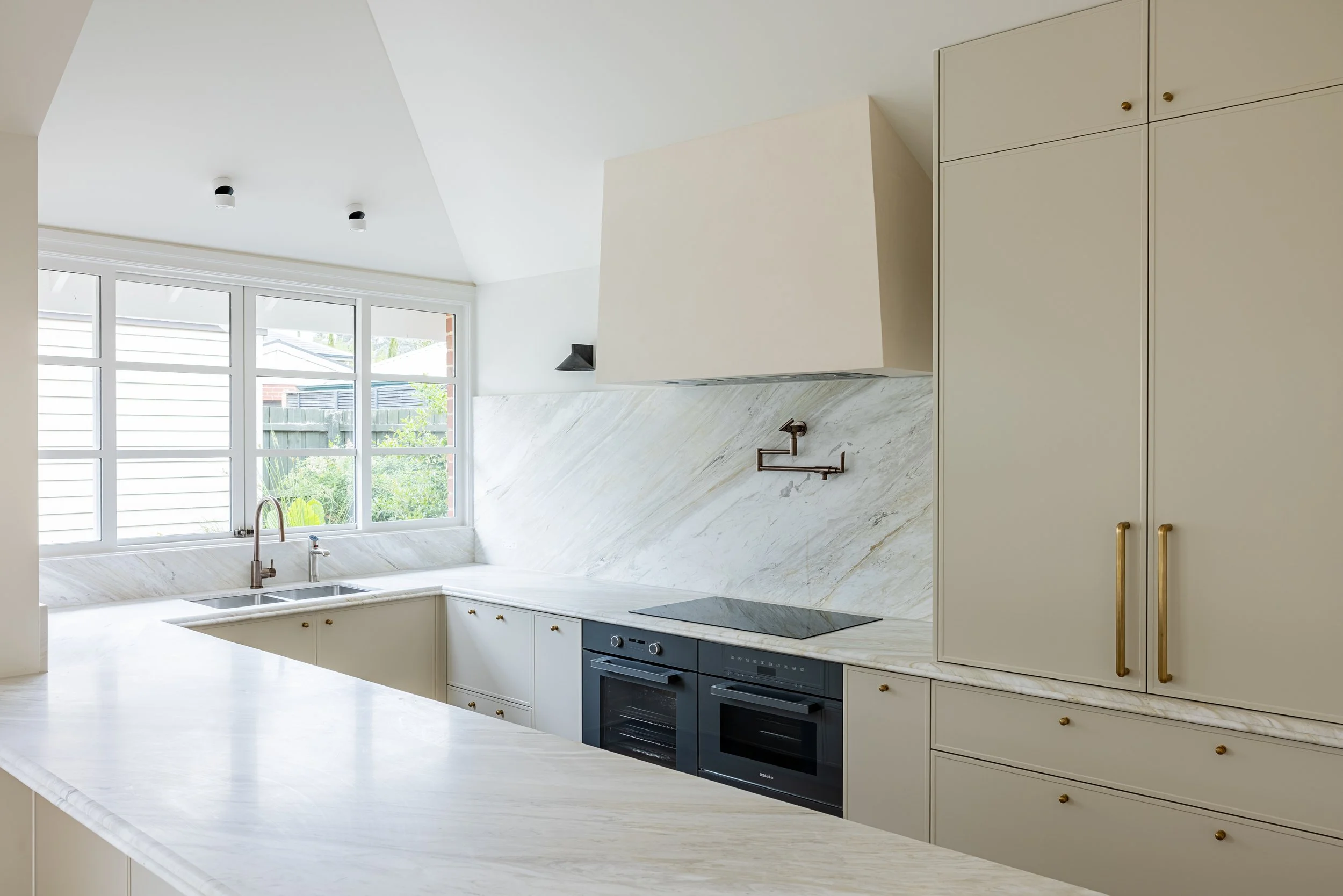 Baytech - 102 Emo Rd 28.11.2025 Still-28.JPG