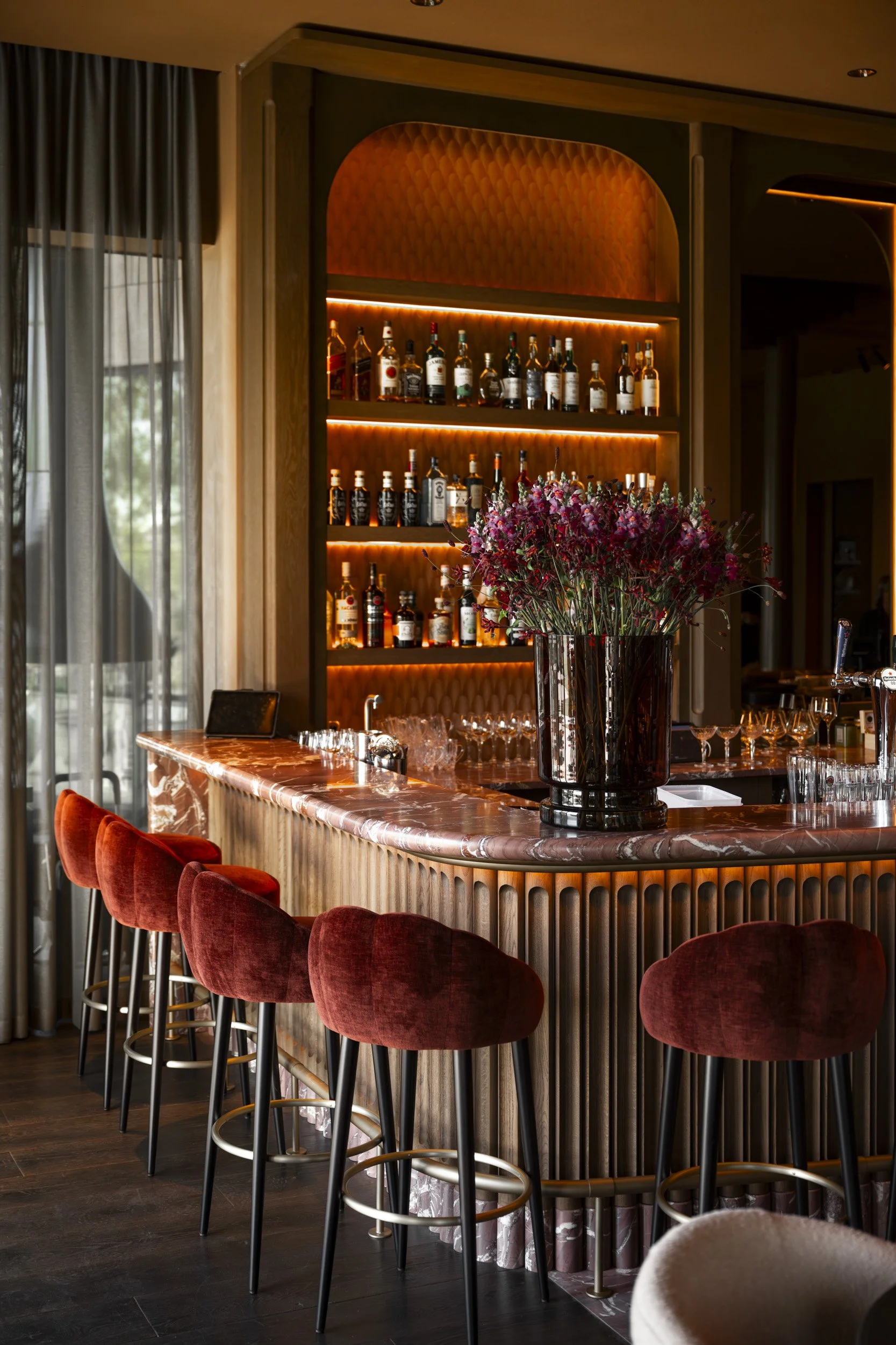 Bluemonque-BernardusCafe-20260429-LR_13.jpg